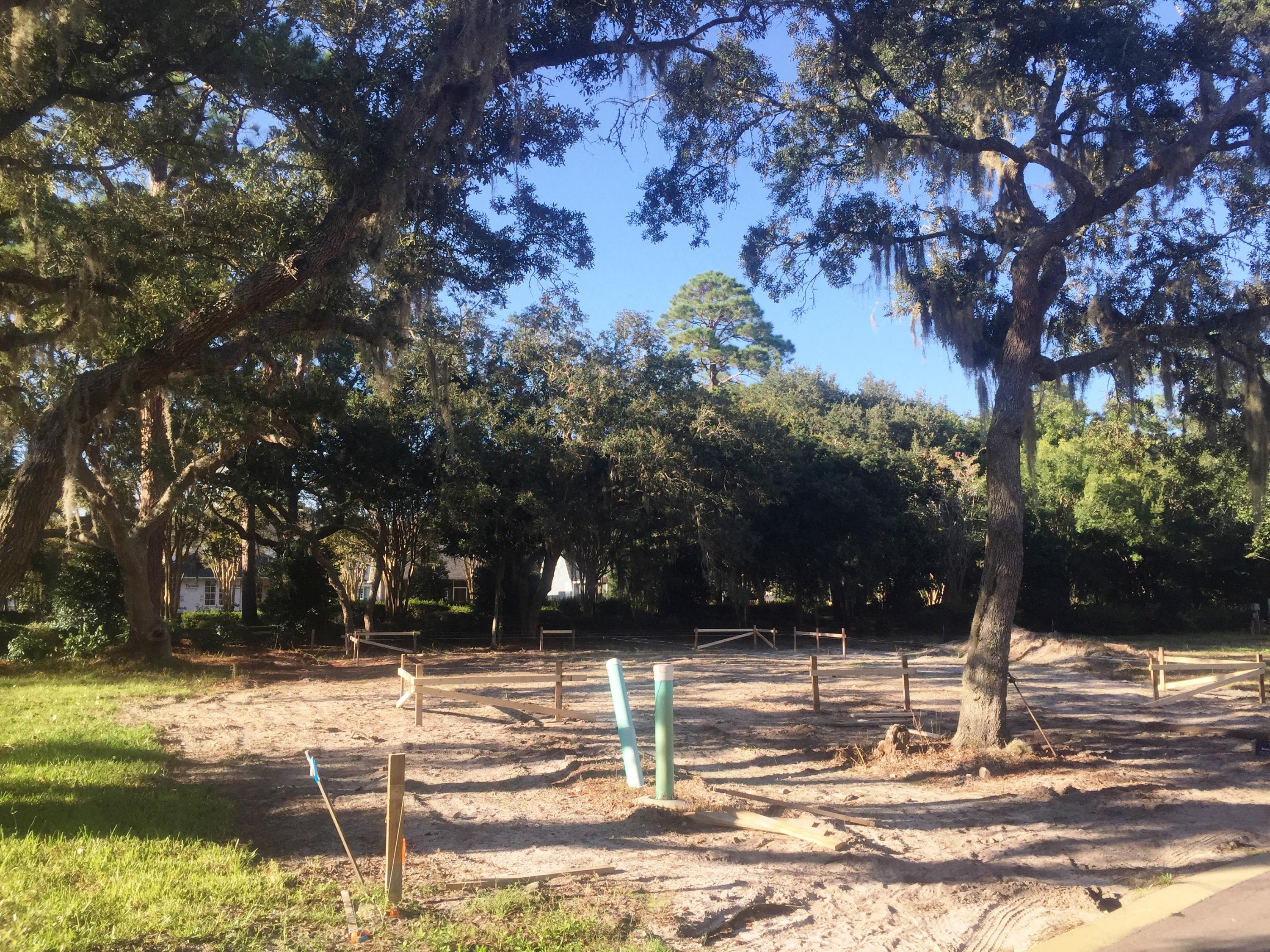 CARSON OAKS - Residential