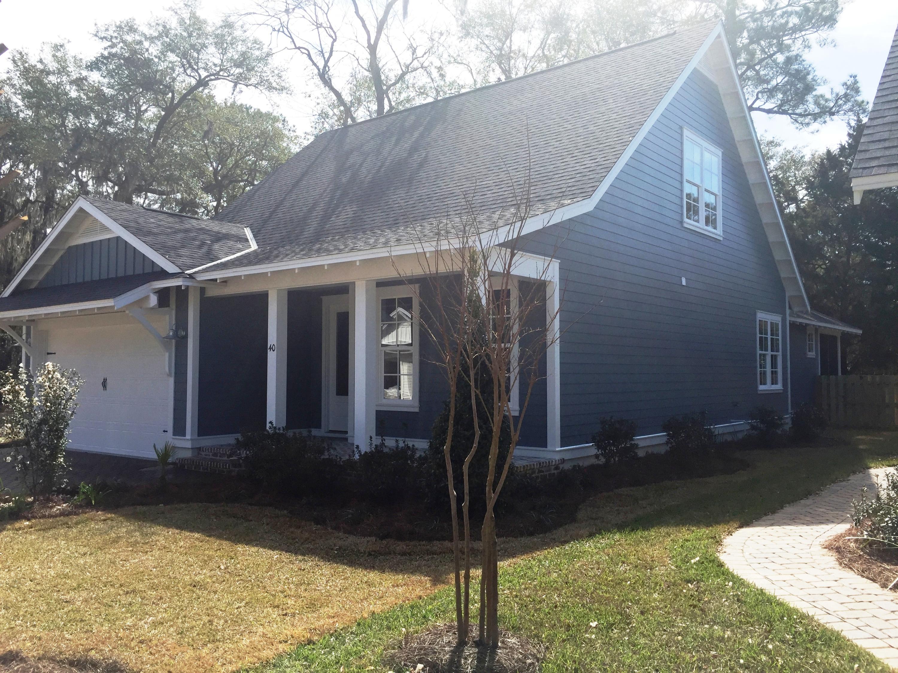 CARSON OAKS - Residential