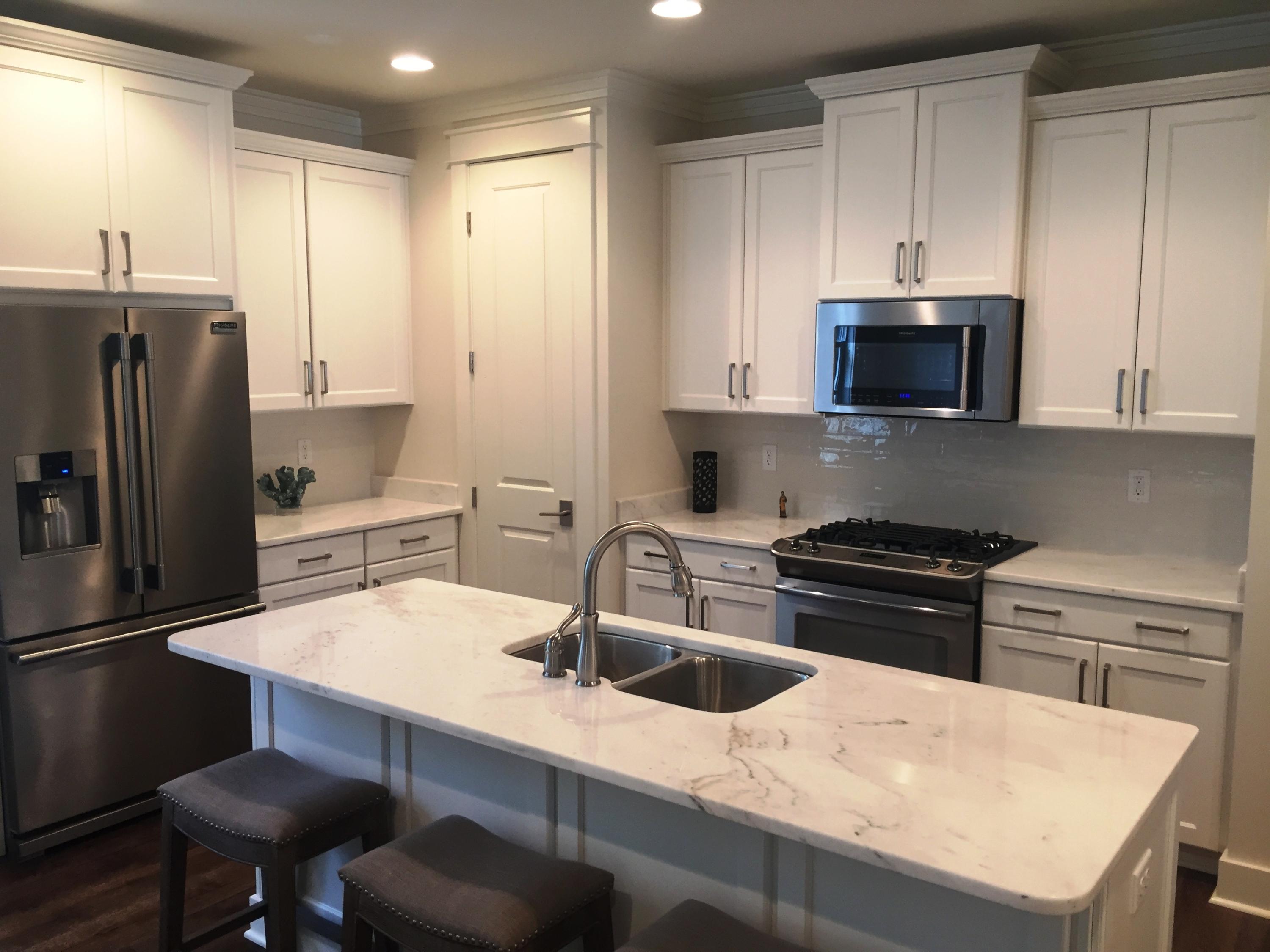 CARSON OAKS - Residential