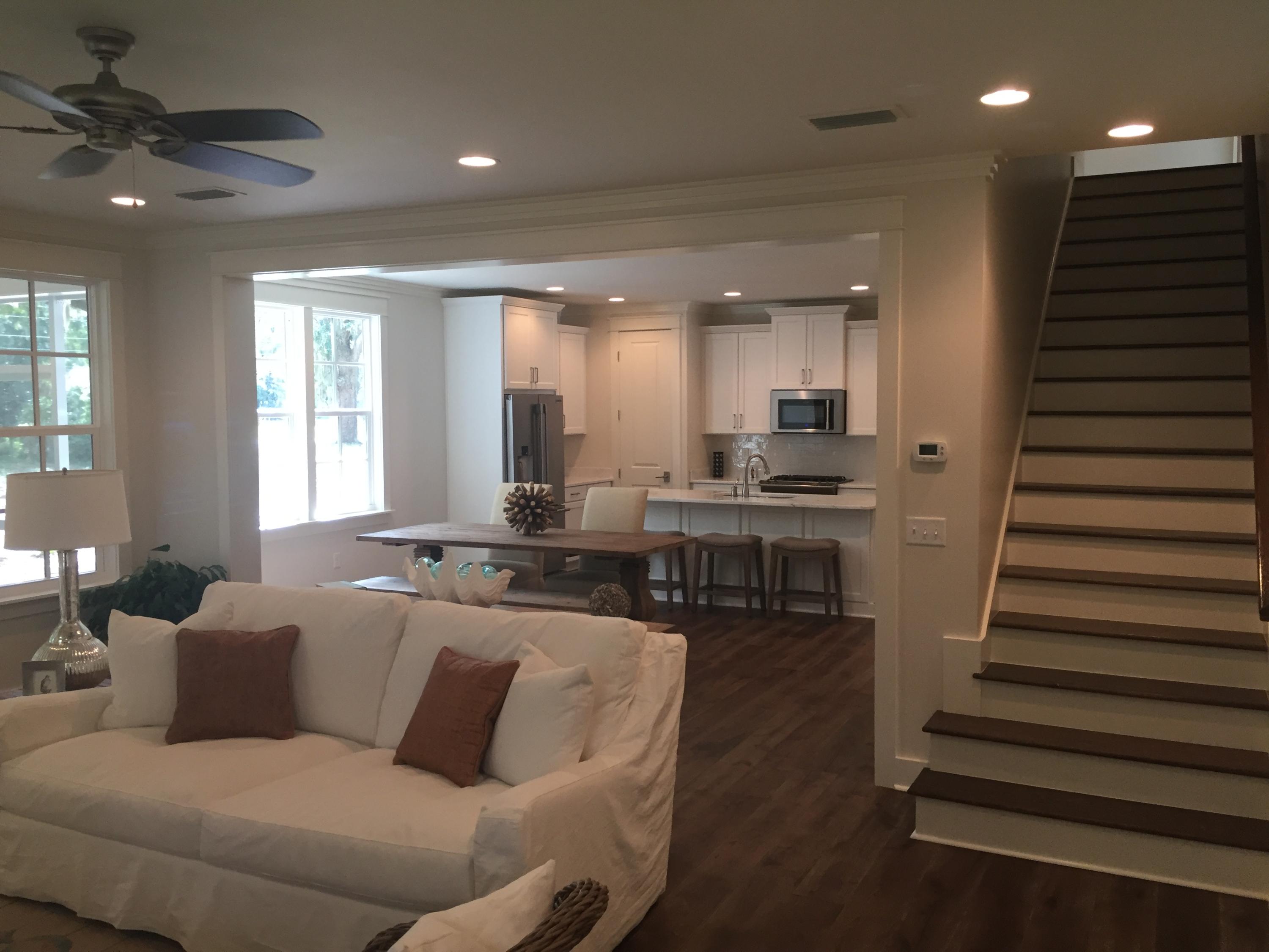 CARSON OAKS - Residential