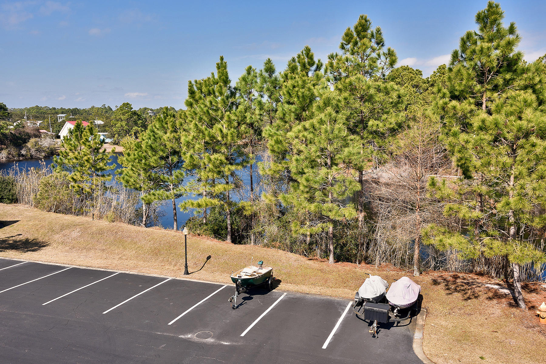 BEACHSIDE VILLAS CONDO - Residential