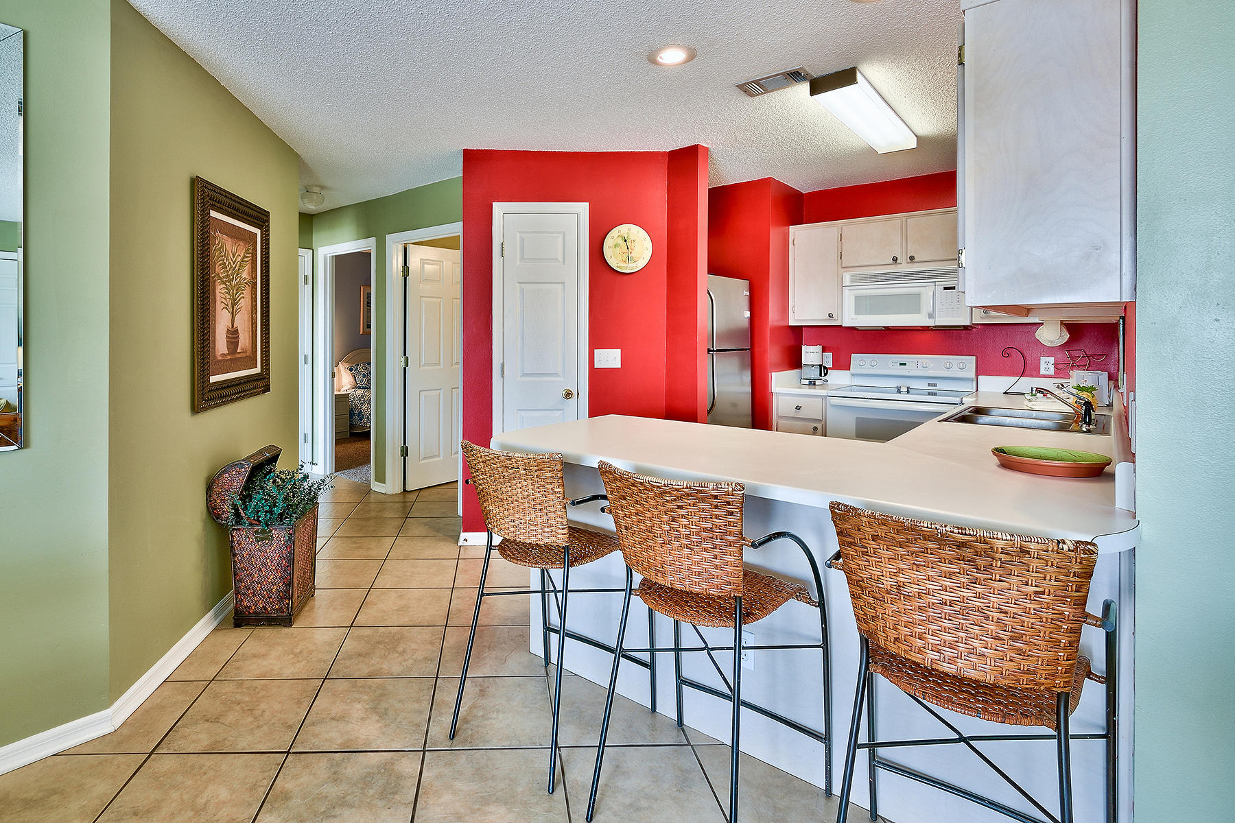 BEACHSIDE VILLAS CONDO - Residential