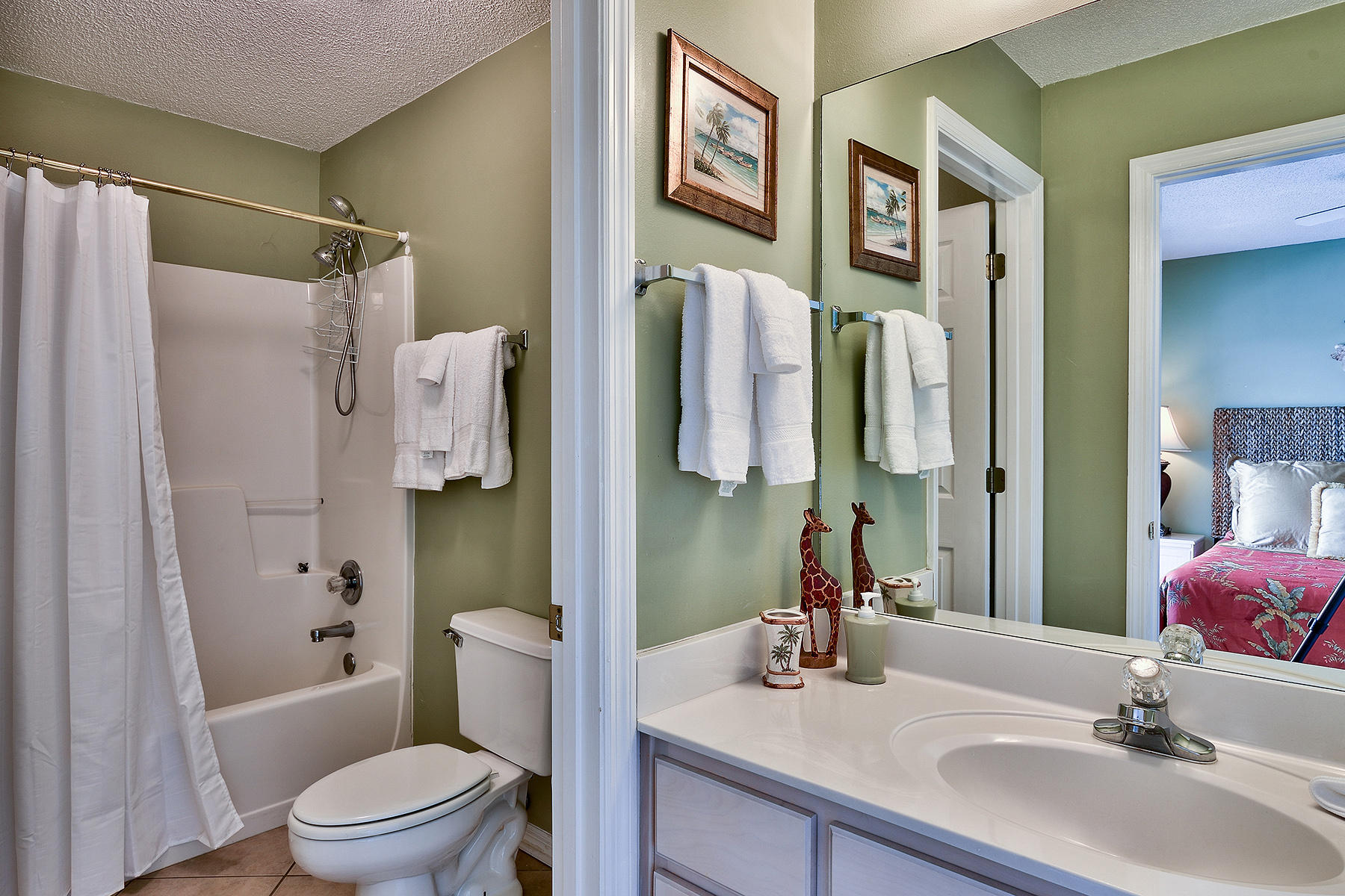 BEACHSIDE VILLAS CONDO - Residential