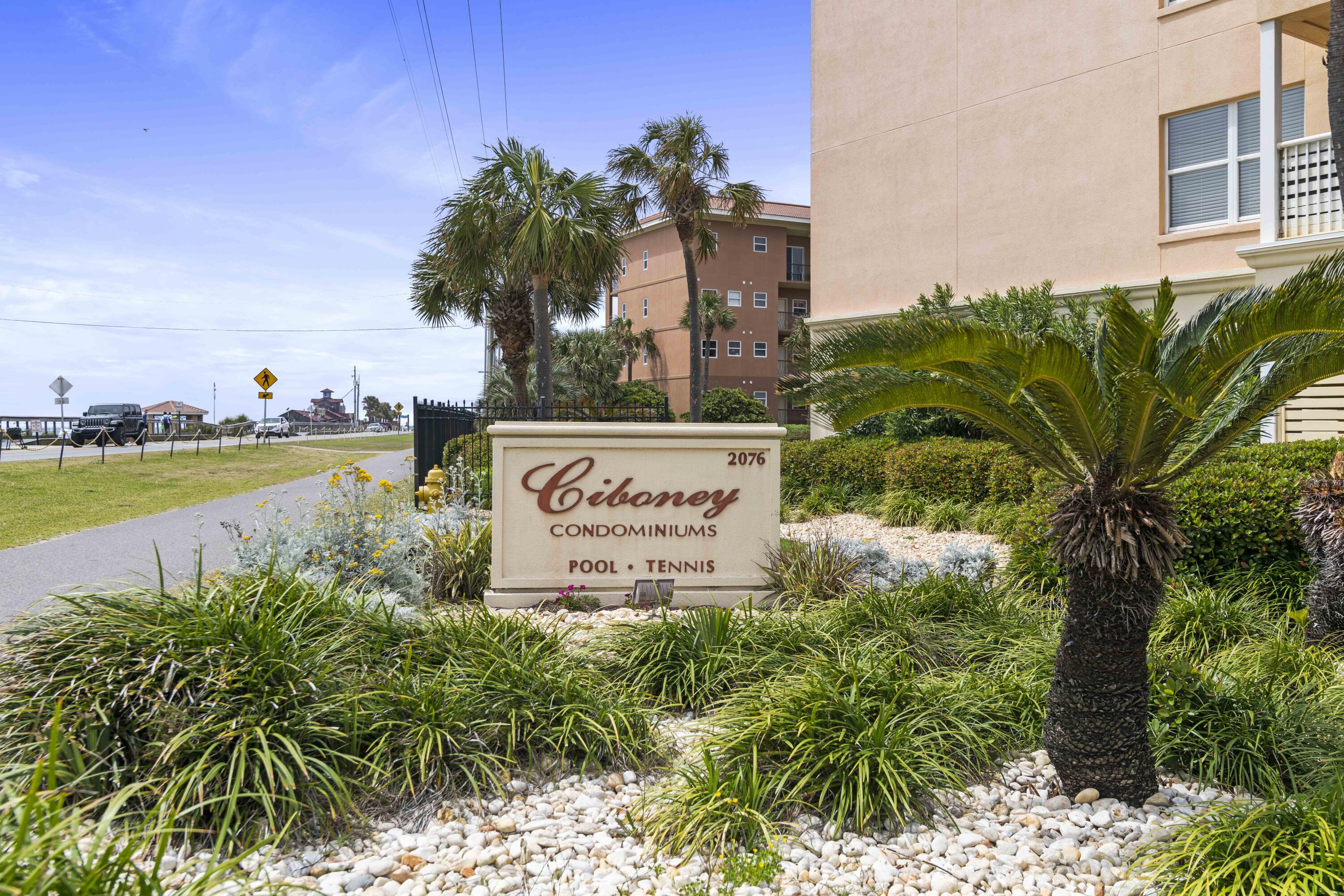 CIBONEY CONDO - Residential