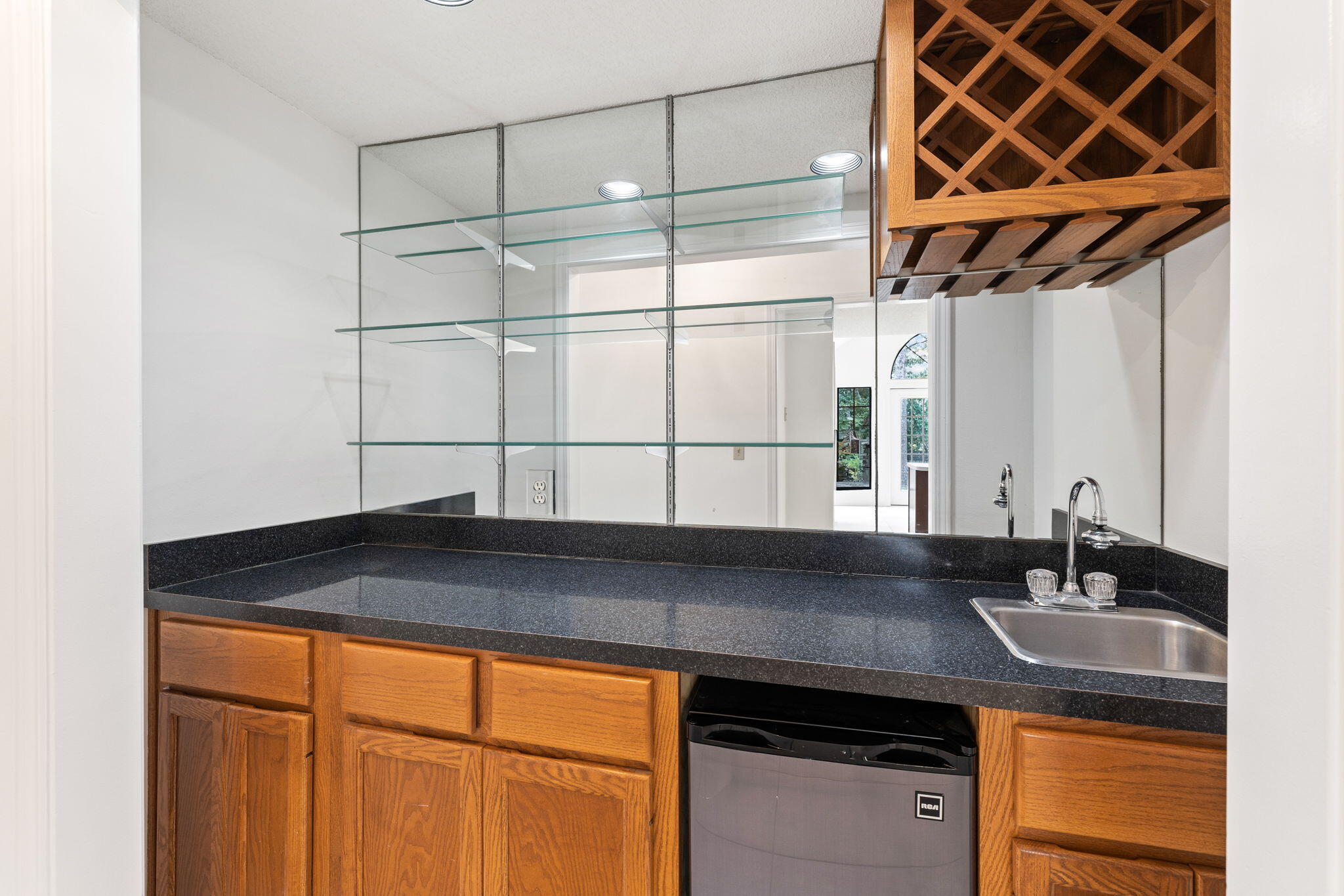 CARIBBEAN VILLAGE WEST - Residential