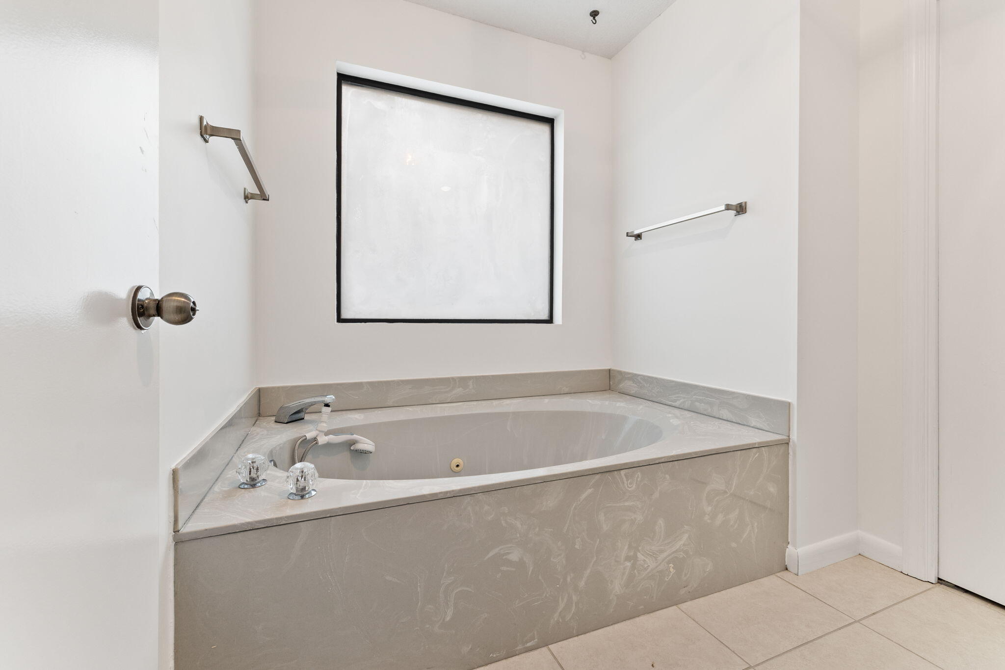 CARIBBEAN VILLAGE WEST - Residential