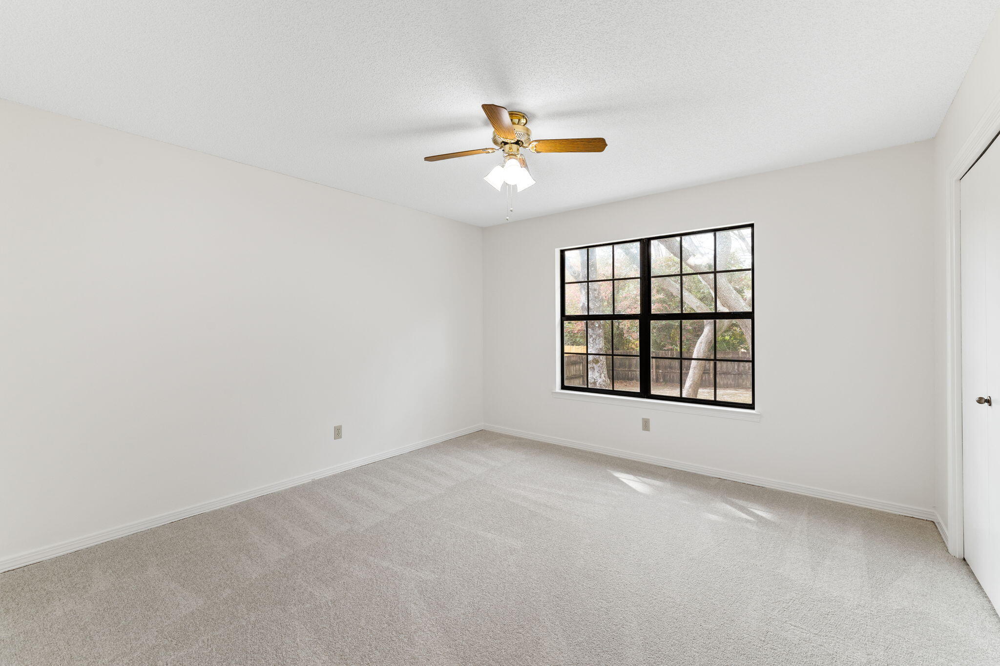 CARIBBEAN VILLAGE WEST - Residential