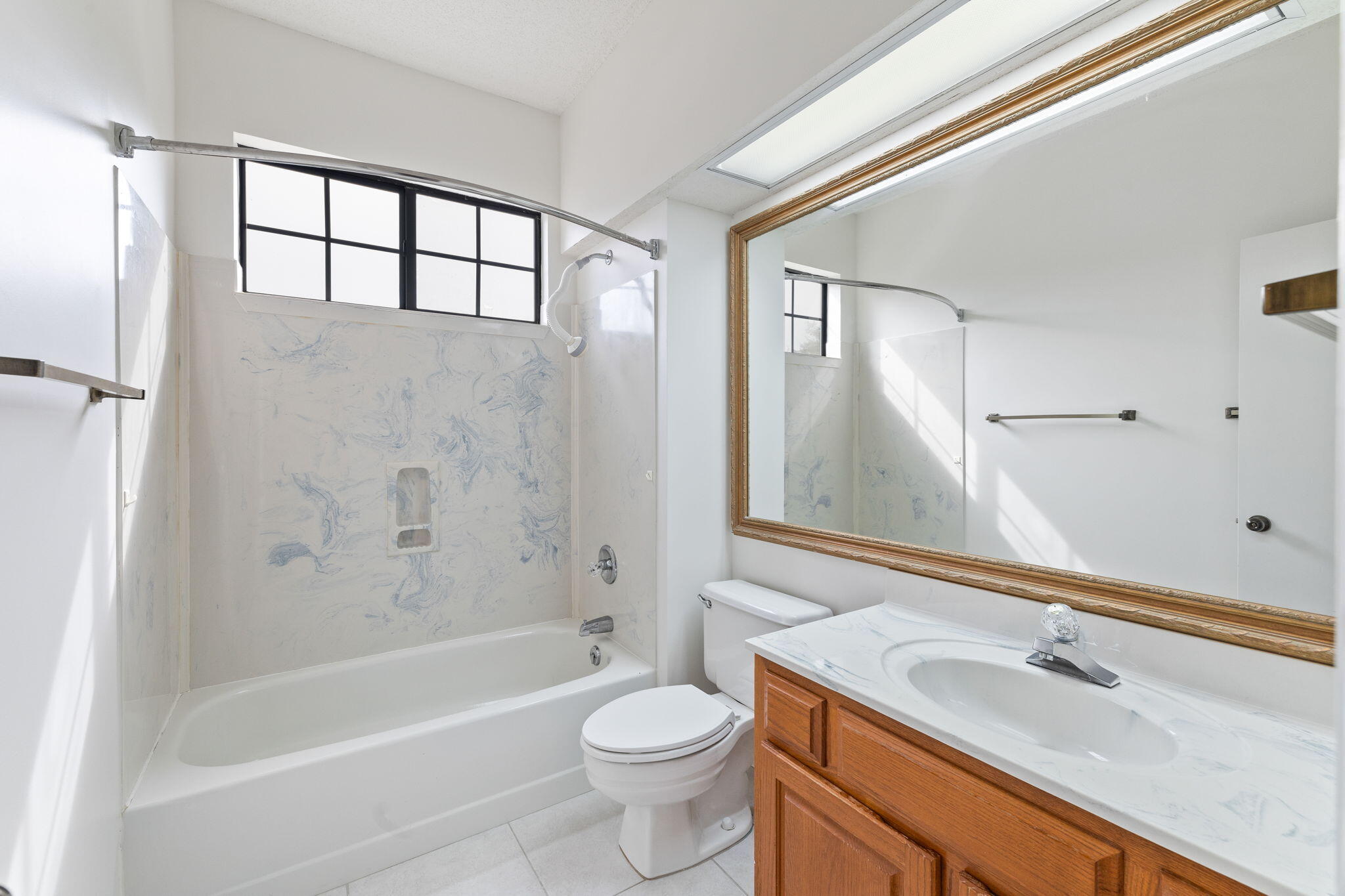 CARIBBEAN VILLAGE WEST - Residential