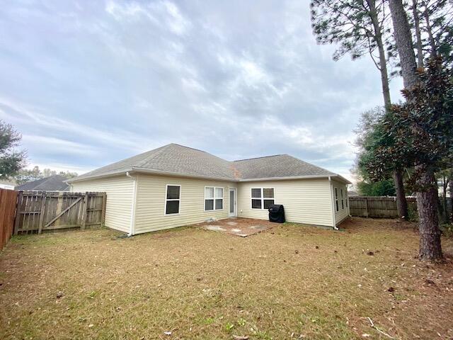 HERITAGE MANOR - Residential Lease