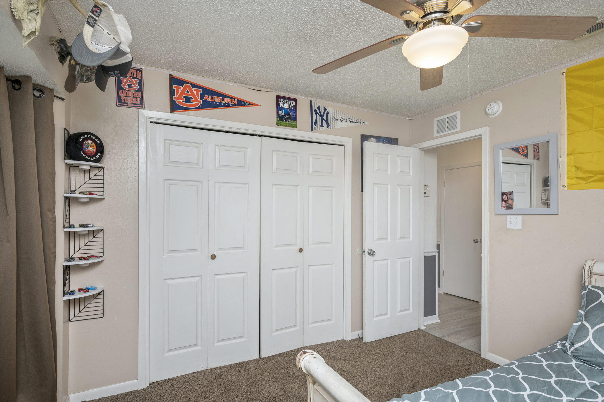 COUNTRY OAKS ESTATES PH 2 - Residential