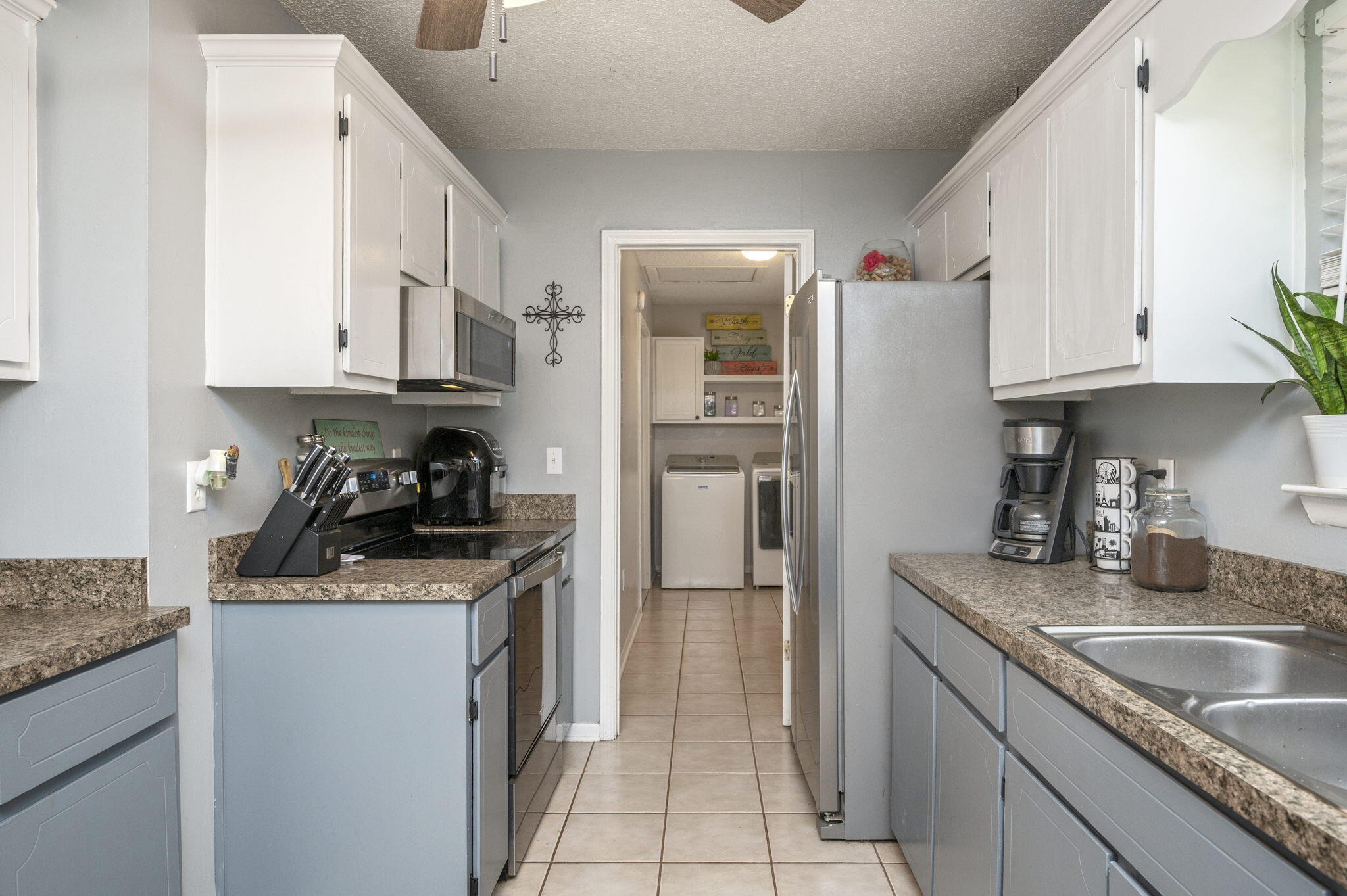 COUNTRY OAKS ESTATES PH 2 - Residential