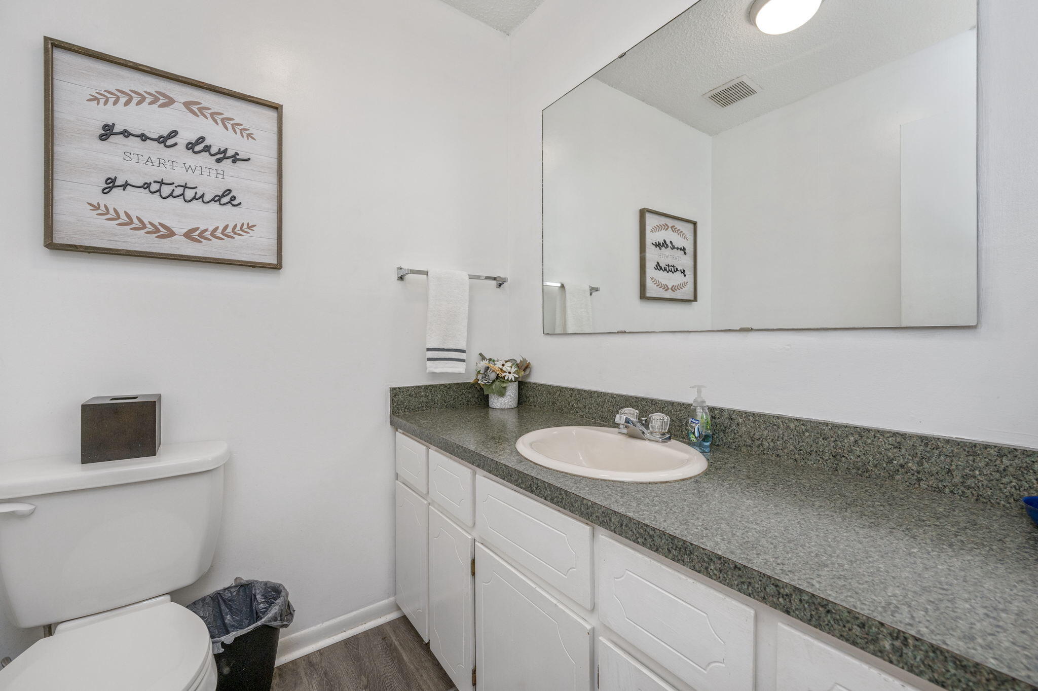 COUNTRY OAKS ESTATES PH 2 - Residential