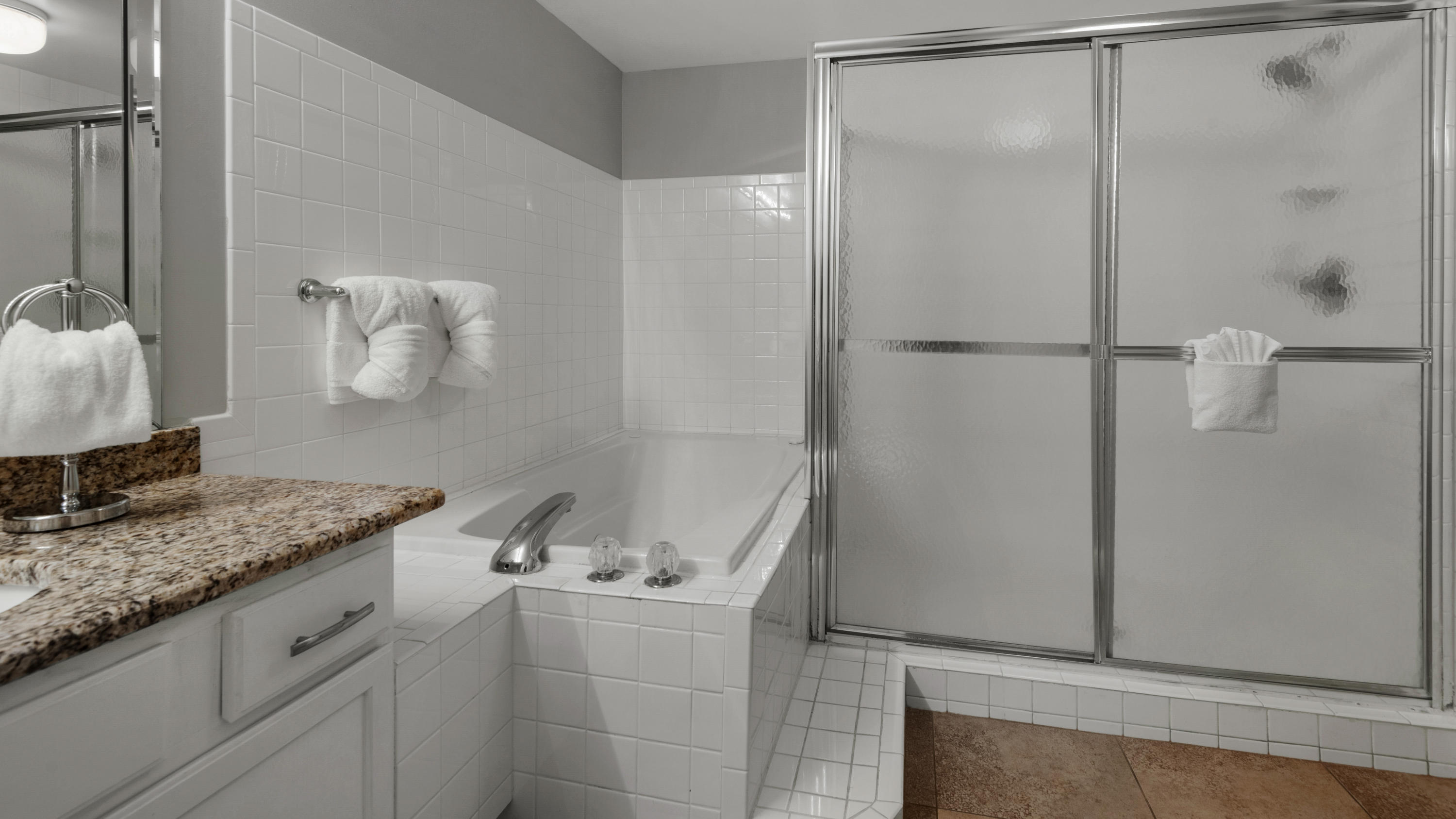 JADE EAST TOWERS CONDO - Residential