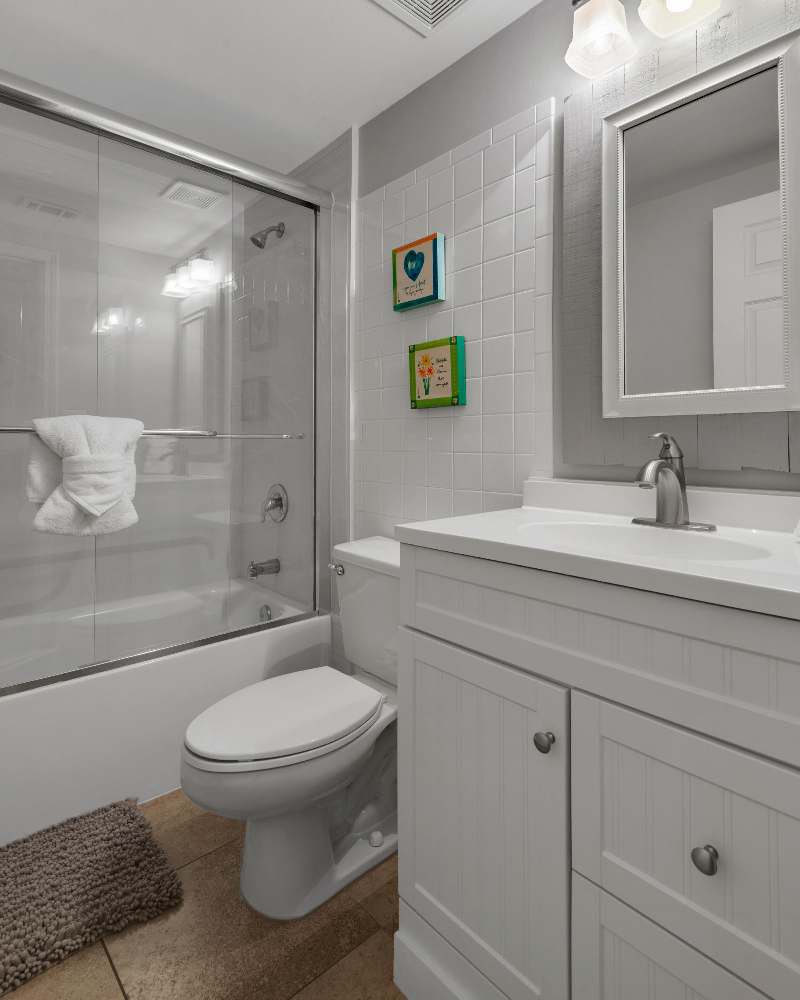 JADE EAST TOWERS CONDO - Residential