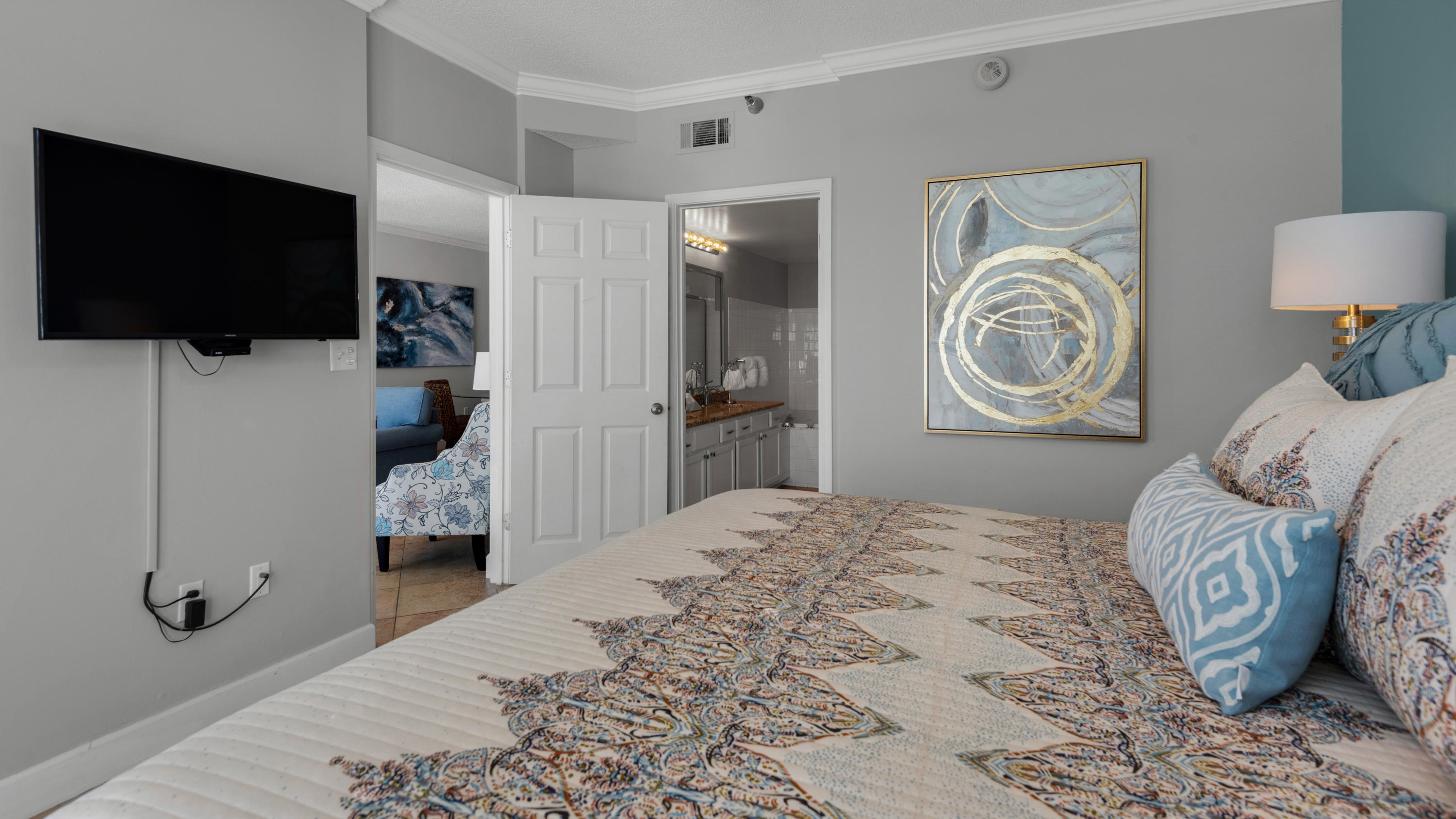 JADE EAST TOWERS CONDO - Residential