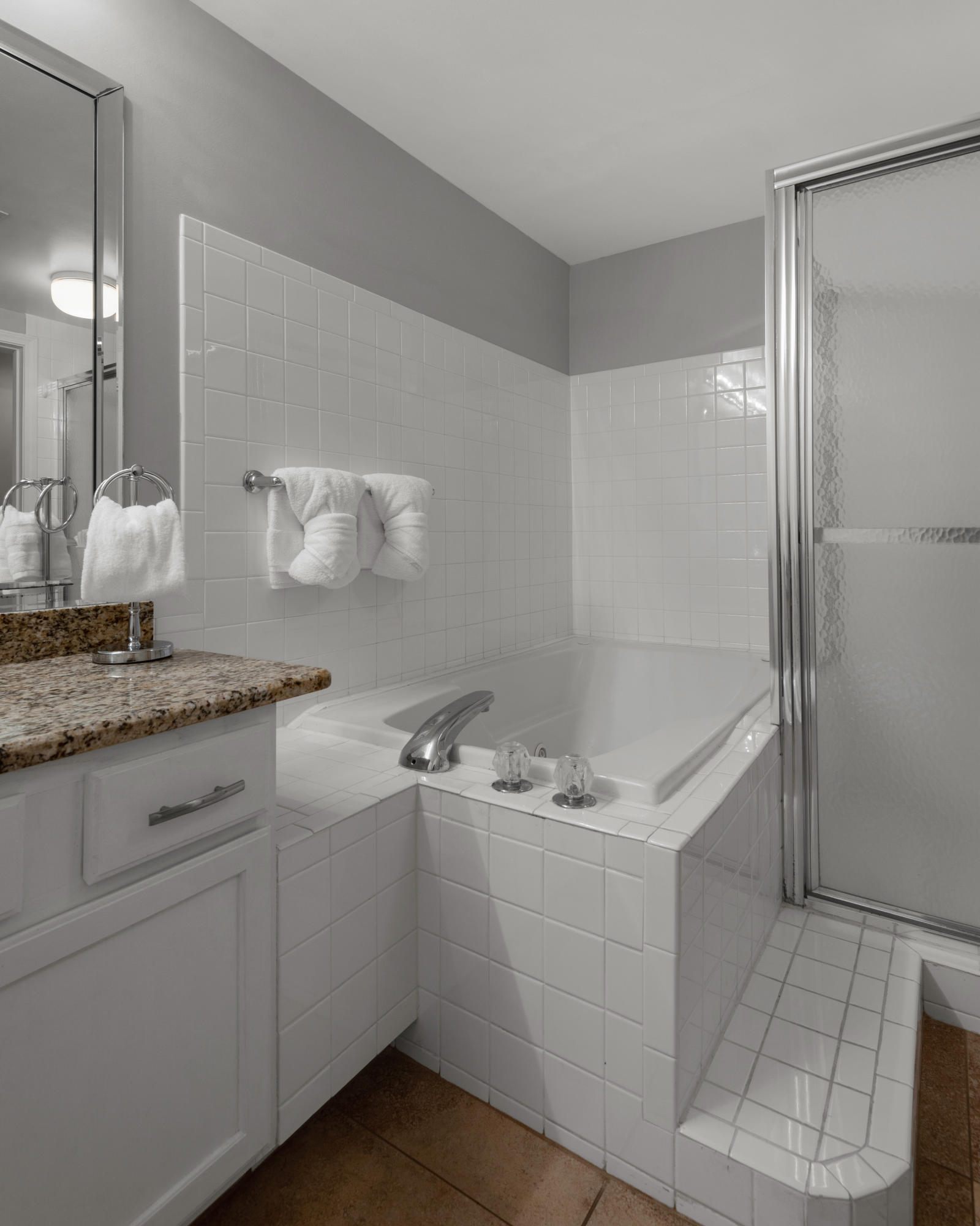 JADE EAST TOWERS CONDO - Residential