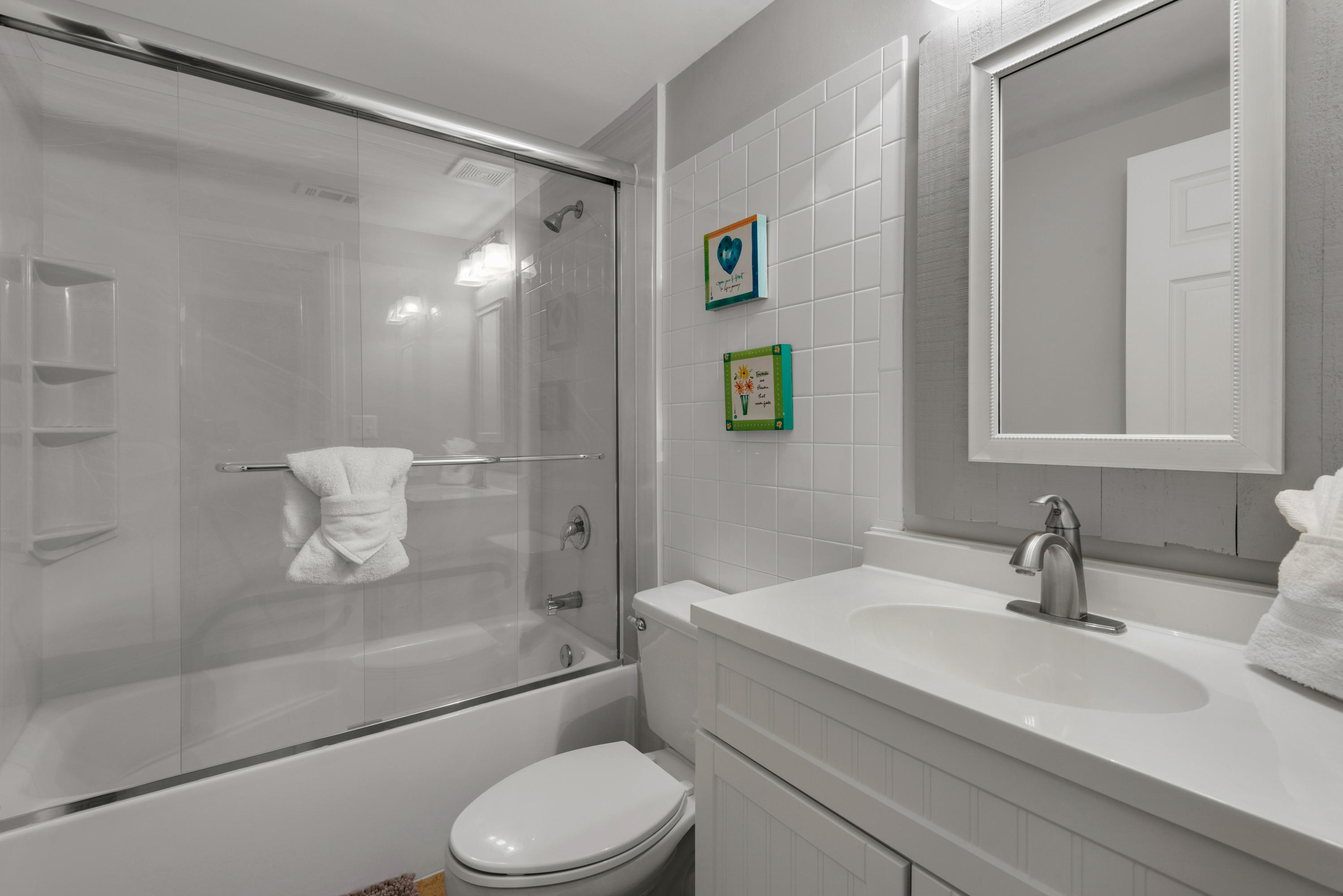 JADE EAST TOWERS CONDO - Residential