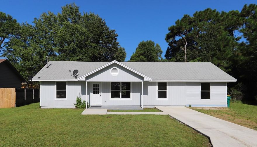 This cozy and updated home in Mary Esther is the perfect place for you, but it wont last long! With a BRAND NEW A.C. Unit in May 2017, new grey tile to most parts of the home along with new fixtures and window panes. The living room boasts vaulted ceilings with a beautiful beam to add a beautiful touch. This home is a three bedroom with a bonus room which is perfect for a family that needs a fourth bedroom or needs the extra den or man cave. The master bedroom has its own half bathroom with and LARGE closet. Did we mention the LARGE yard at the end of a road with no thru traffic? Come take a look at this incredible home and make it yours!! All sizes and Dimensions were all pulled from the county appraisers office and are to be checked and verified by buyers and buyers agent.