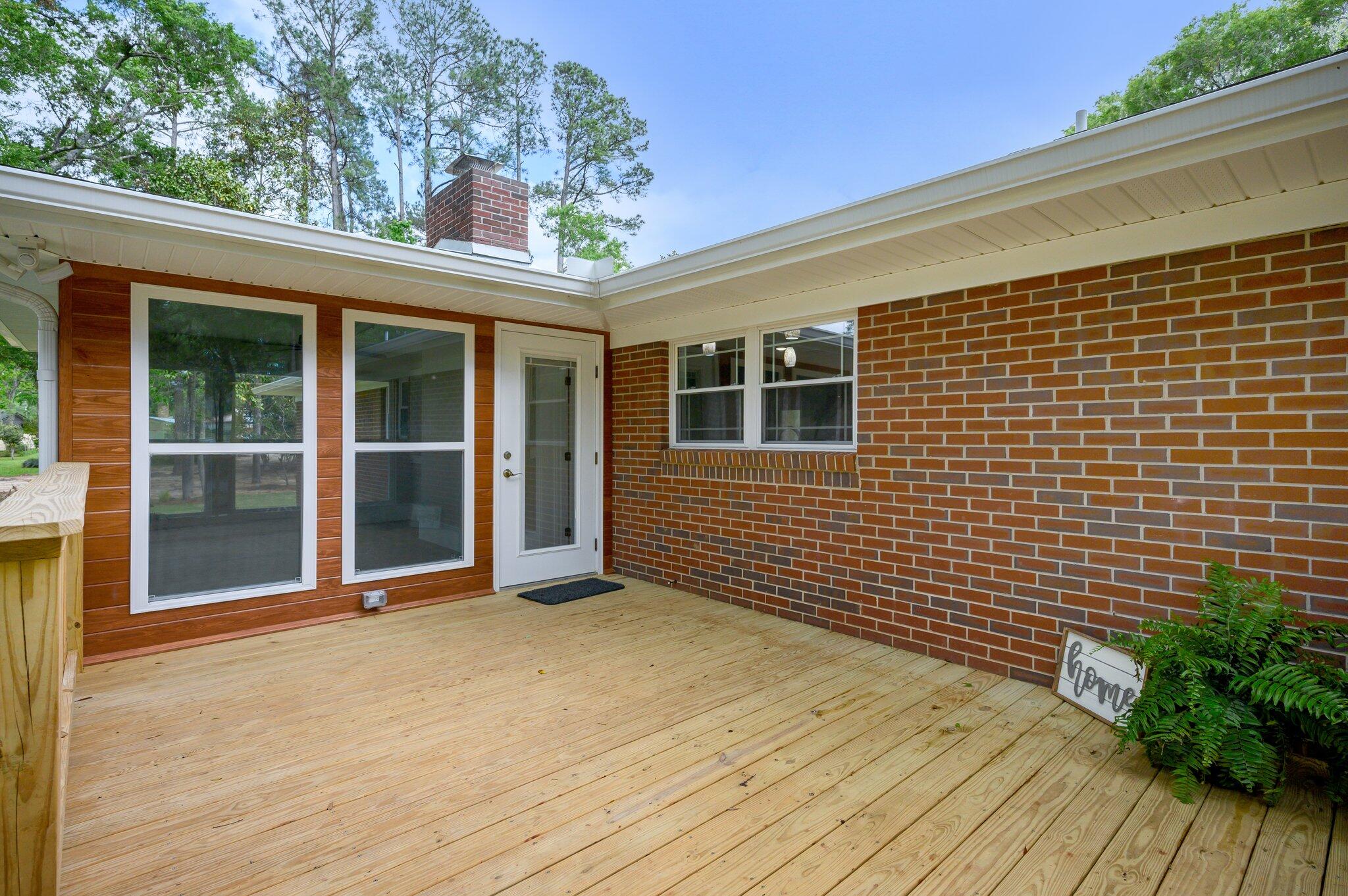 QUIET OAKS S/D - Residential