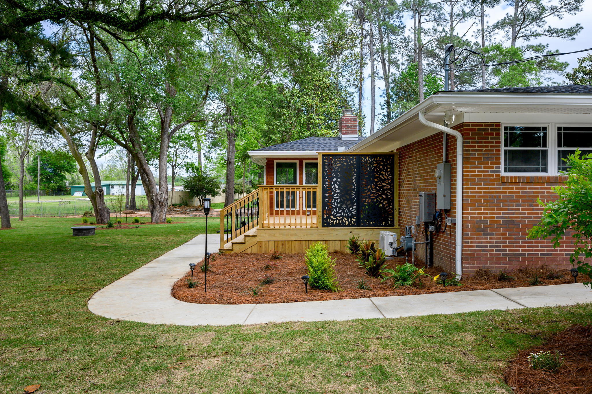 QUIET OAKS S/D - Residential