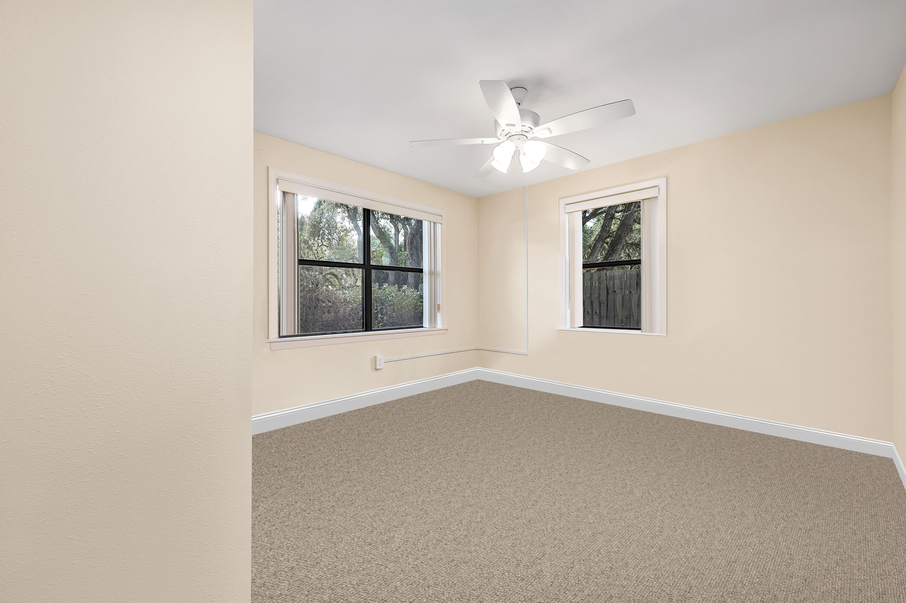 SANDY COVE - Residential