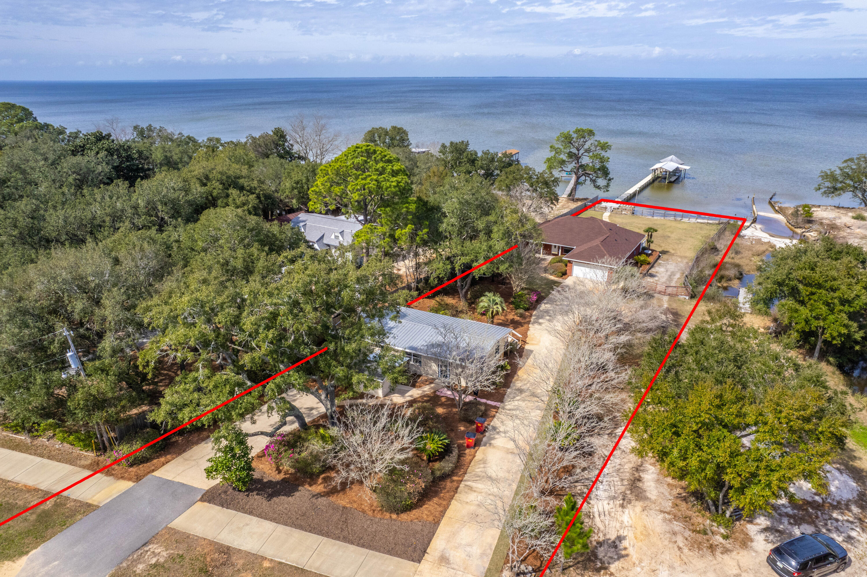 SANDY COVE - Residential