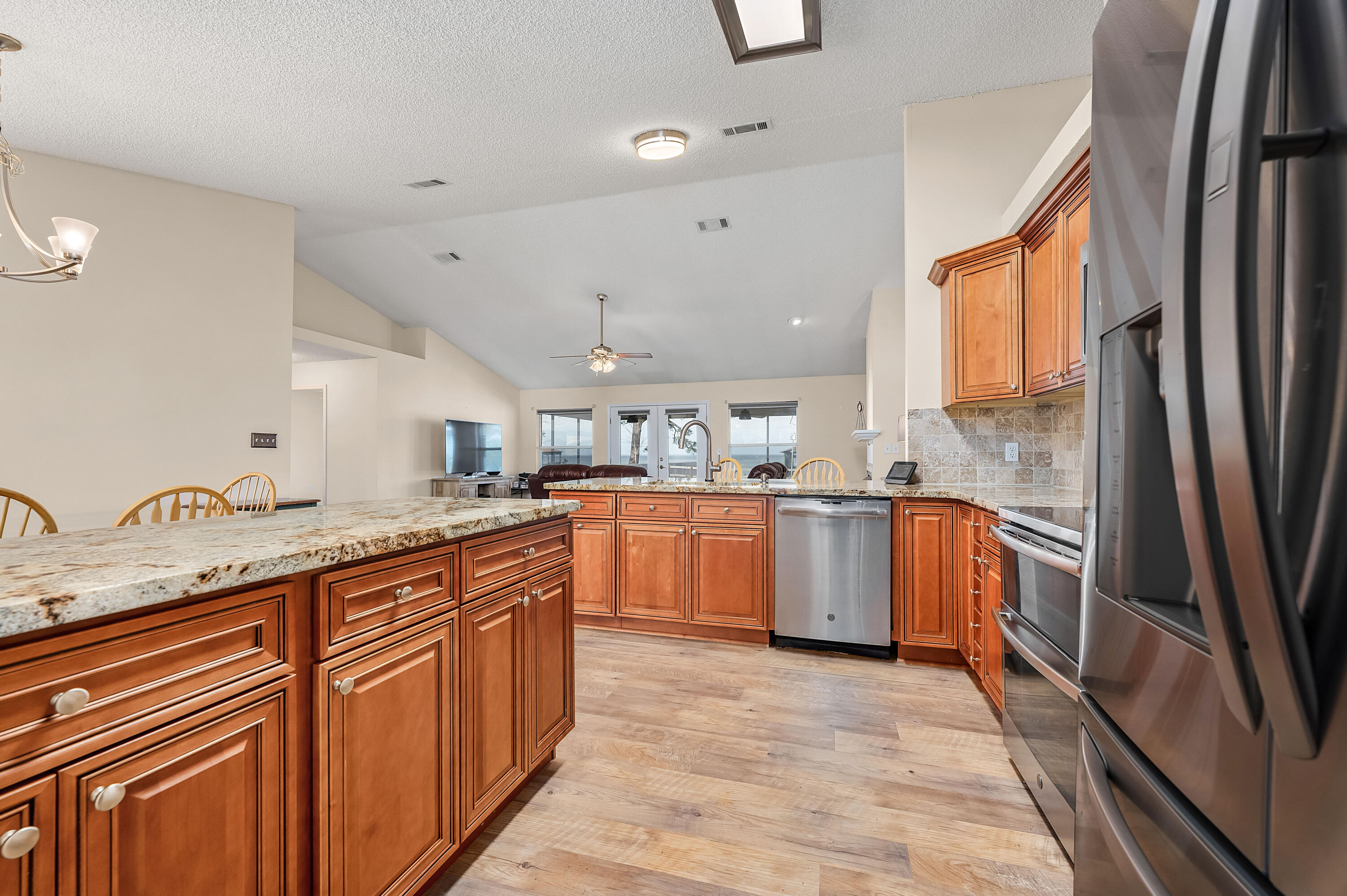 SANDY COVE - Residential