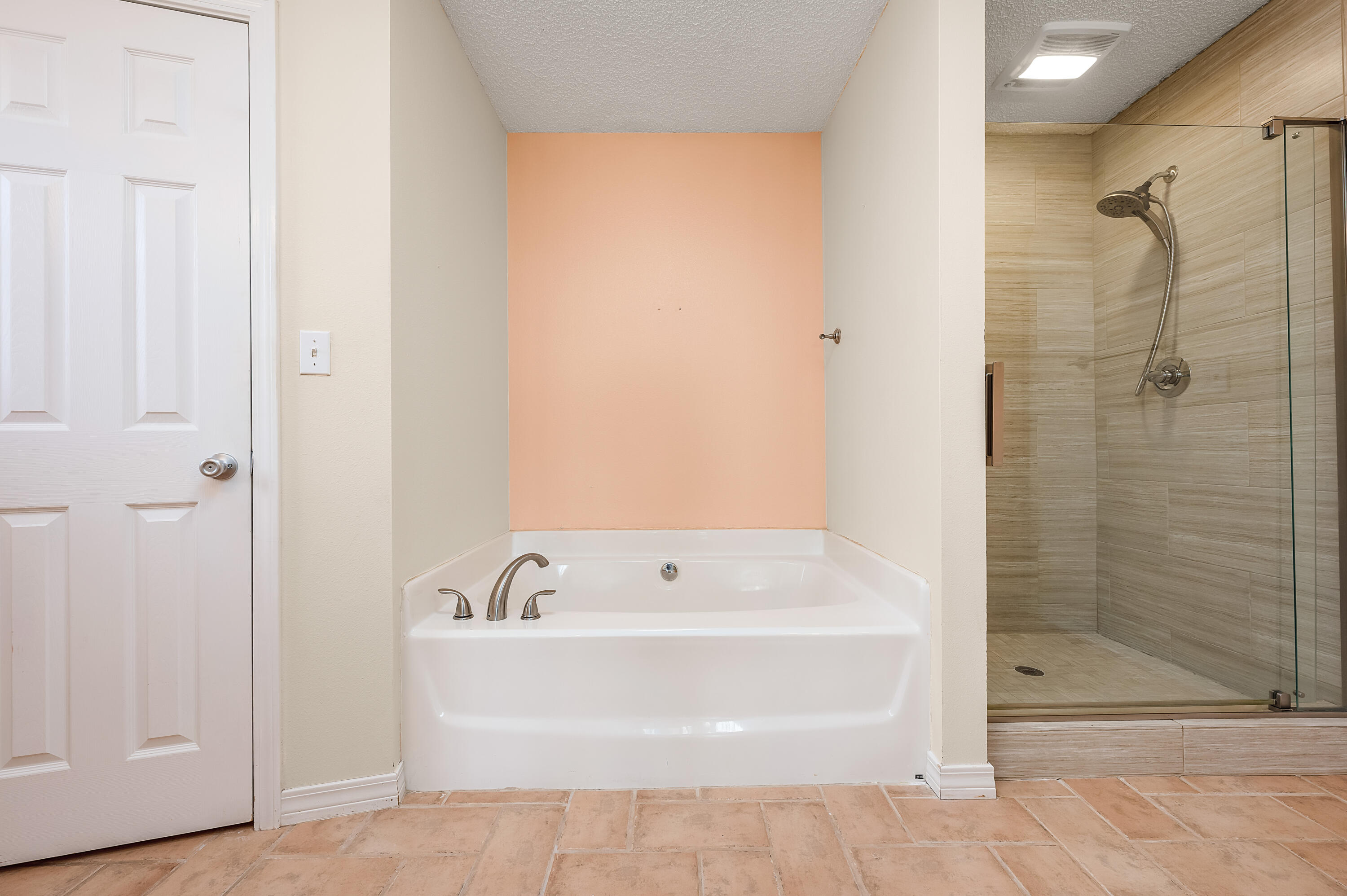 SANDY COVE - Residential