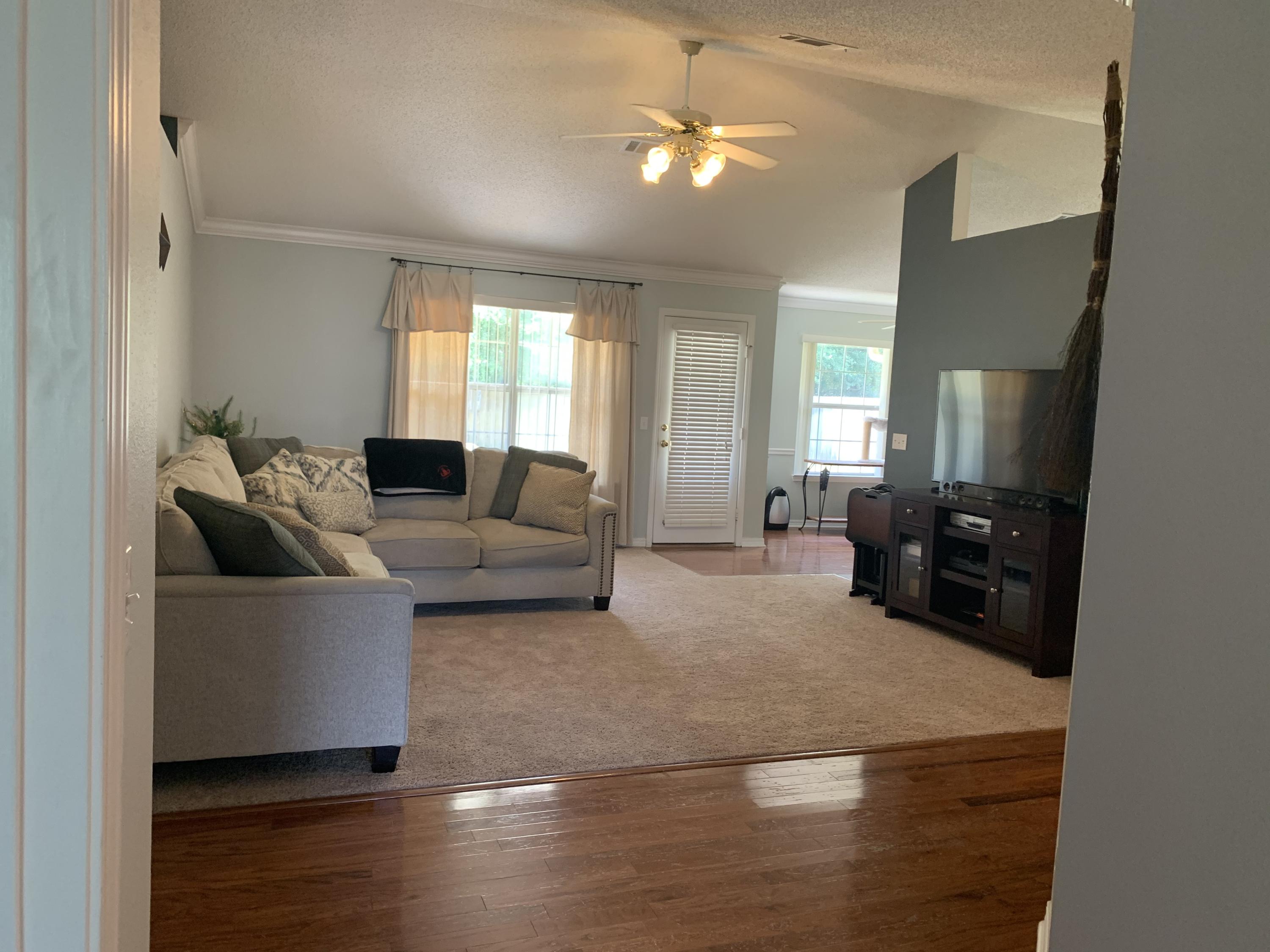 CHEROKEE BEND S/D PH 2 - Residential