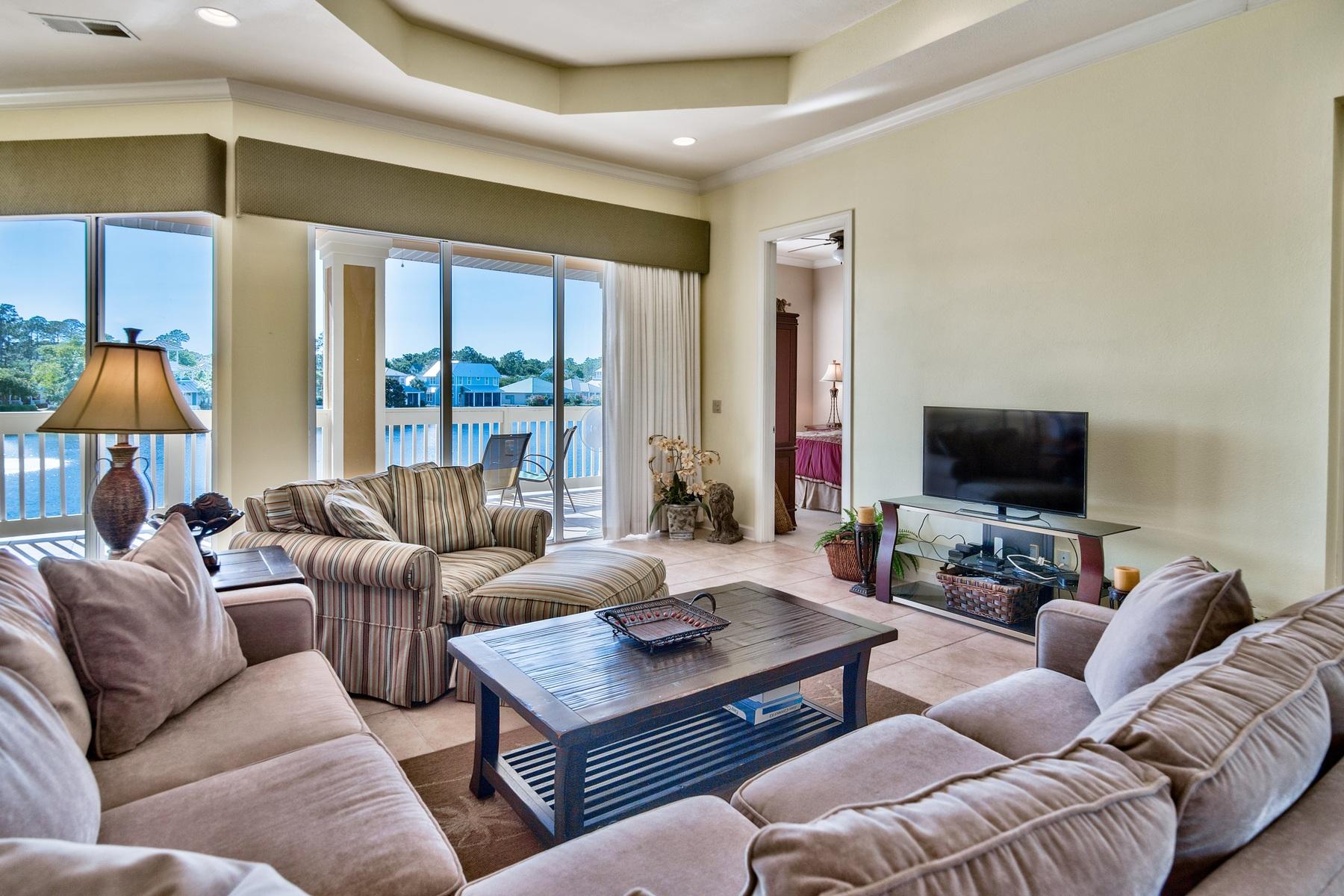 CRYSTAL COVE - Residential