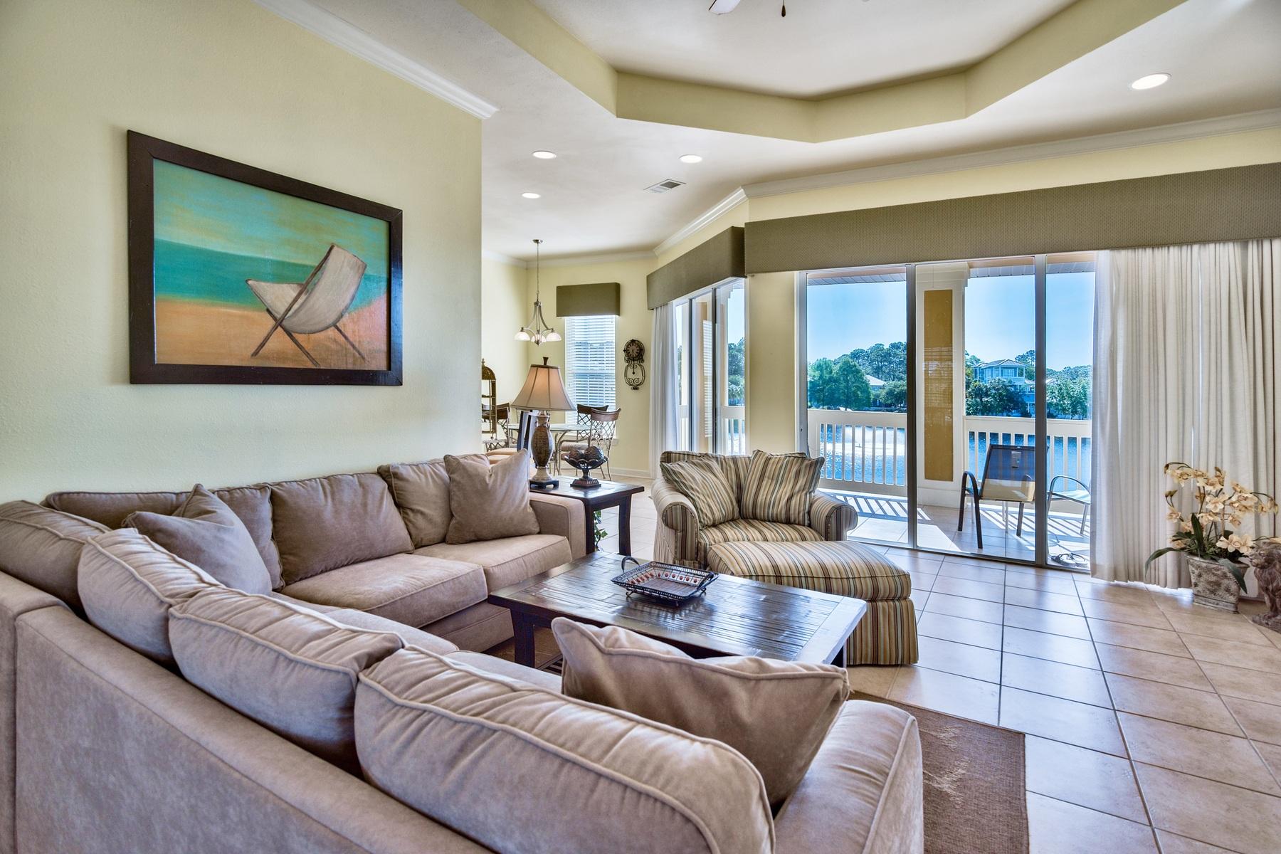 CRYSTAL COVE - Residential