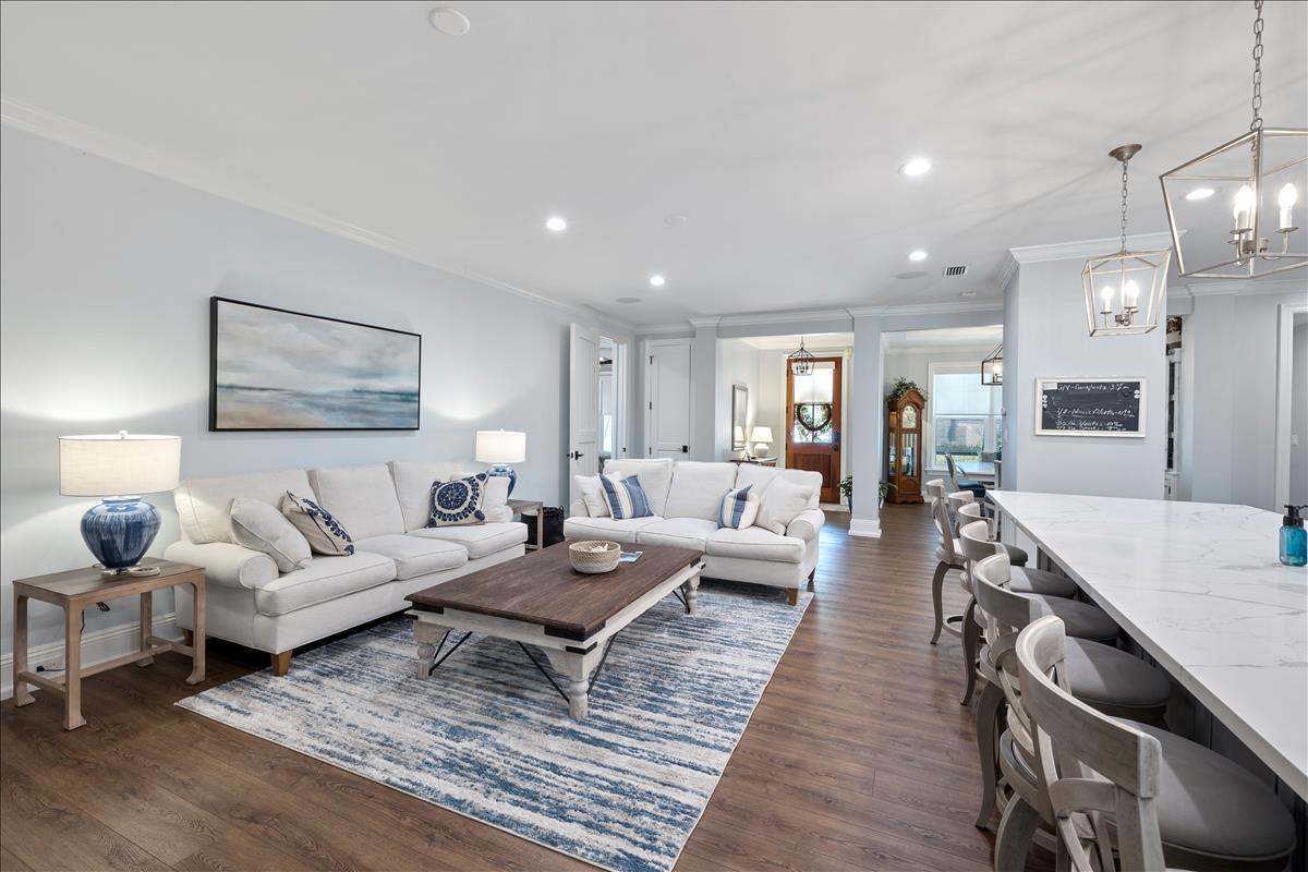 SANDESTIN ESTATES - Residential