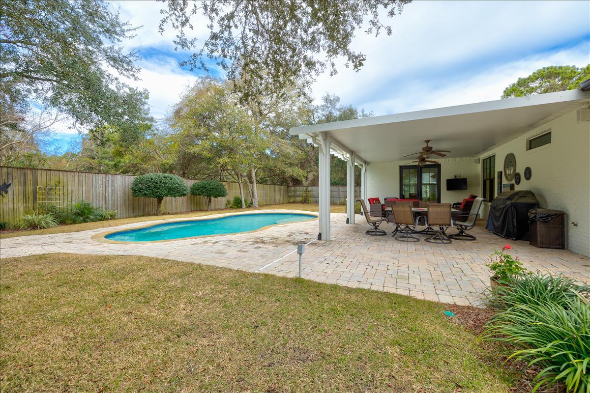 SANDESTIN ESTATES - Residential