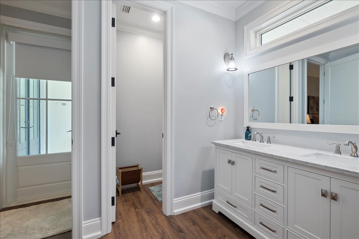 SANDESTIN ESTATES - Residential