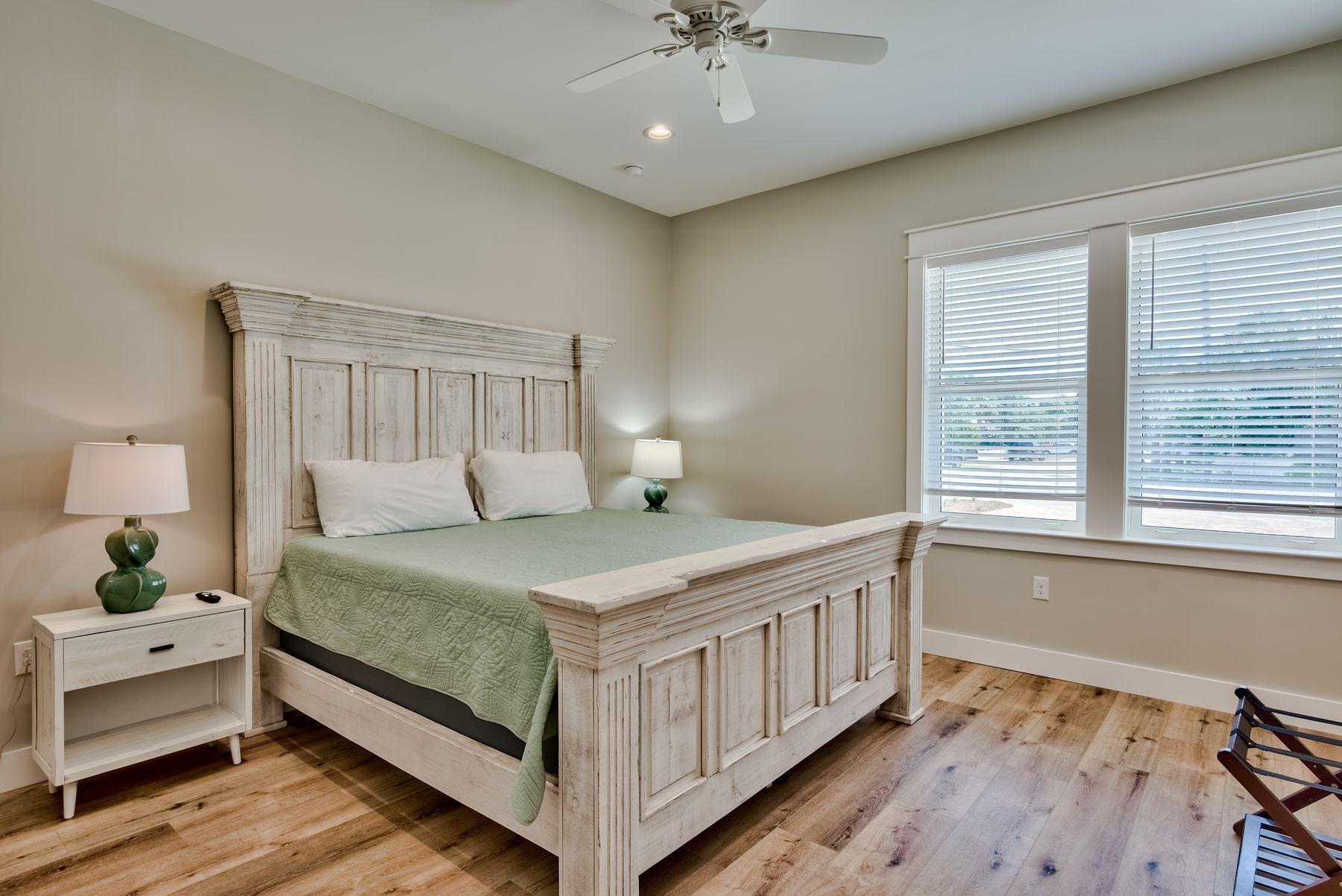 CRYSTAL BEACH - Residential