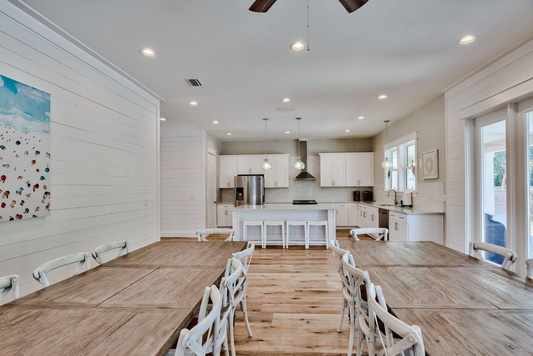 CRYSTAL BEACH - Residential