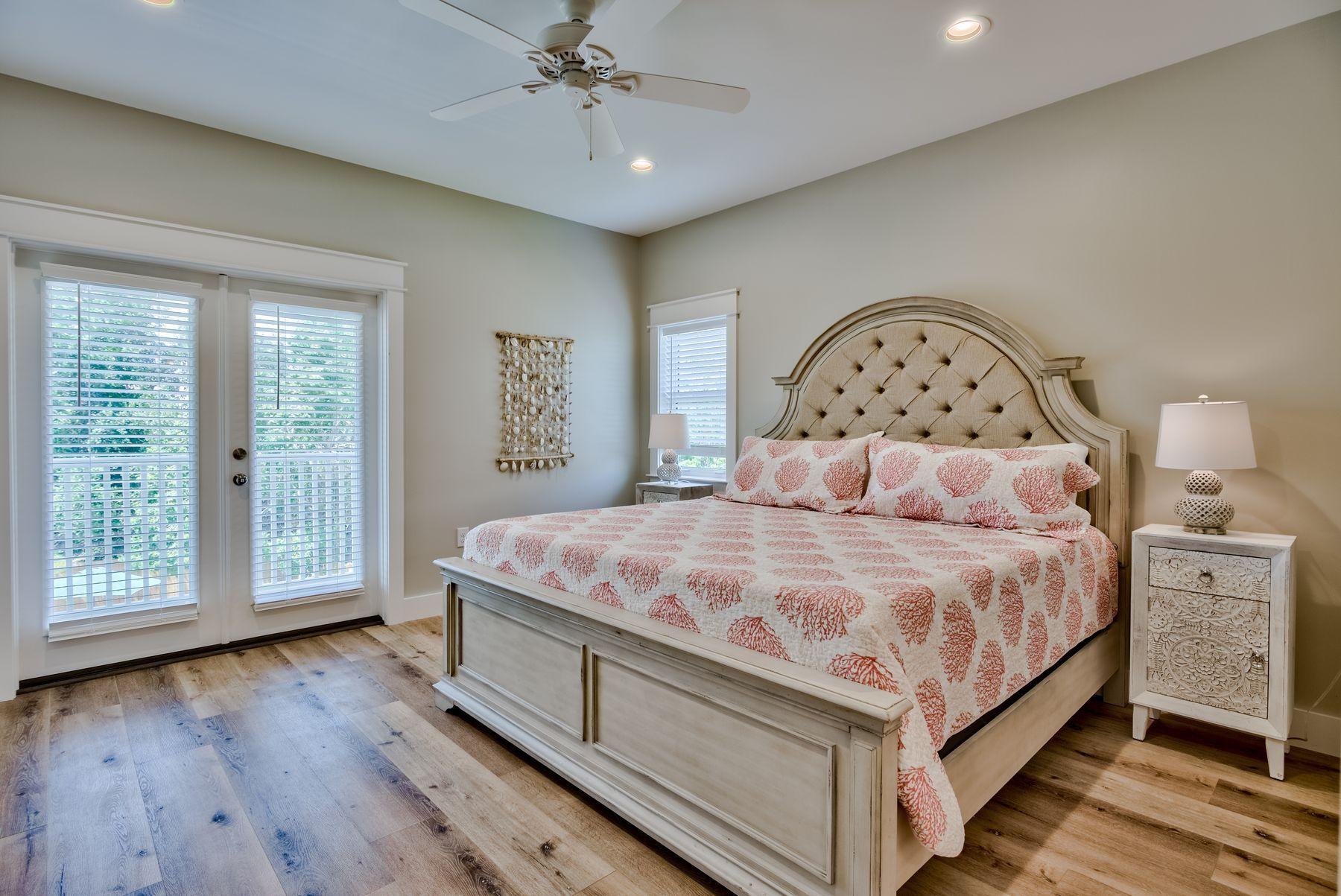 CRYSTAL BEACH - Residential