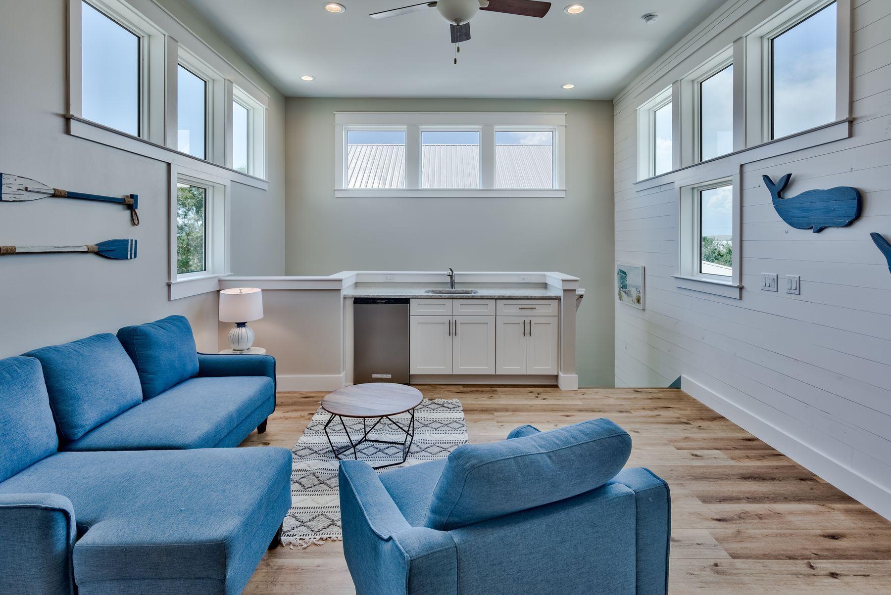 CRYSTAL BEACH - Residential
