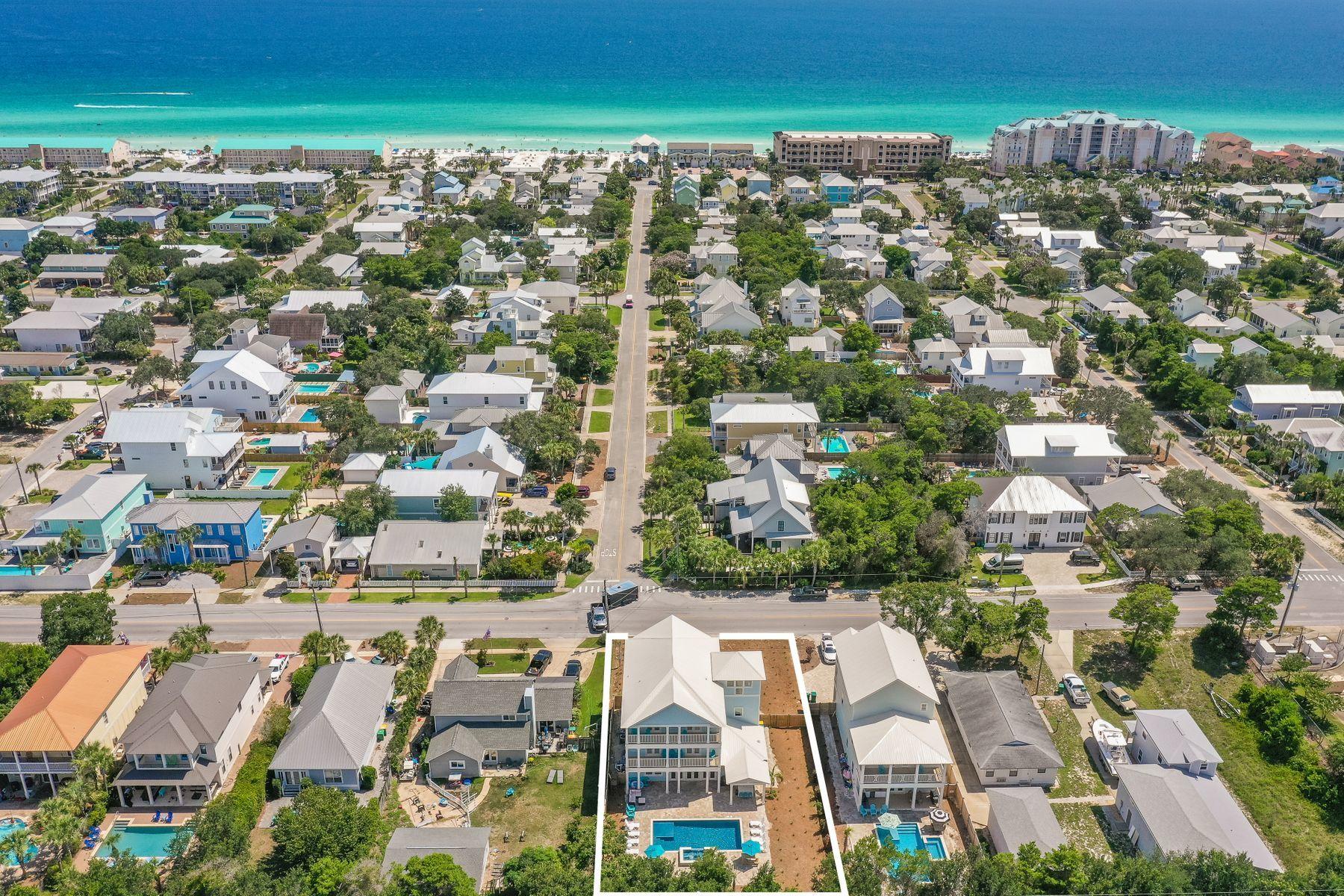 CRYSTAL BEACH - Residential