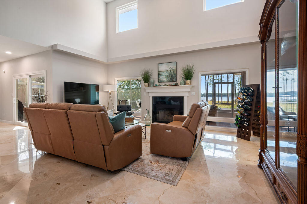 HUNTINGTON S/D PH 2 - Residential