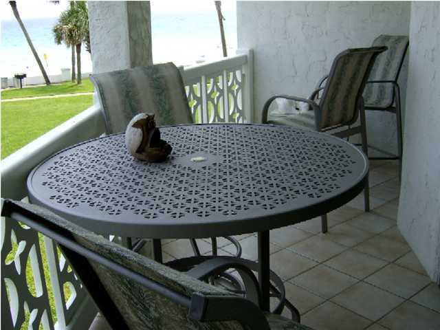 EL MATADOR CONDO - Residential