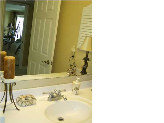 EL MATADOR CONDO - Residential