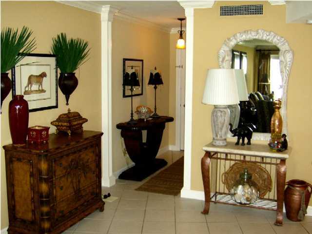 EL MATADOR CONDO - Residential