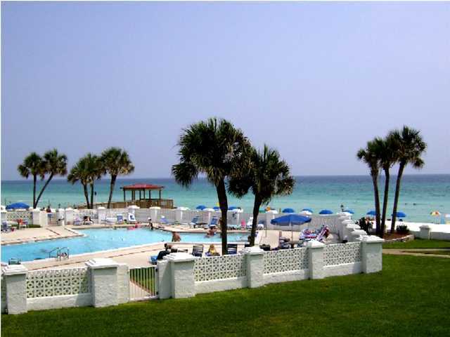 EL MATADOR CONDO - Residential