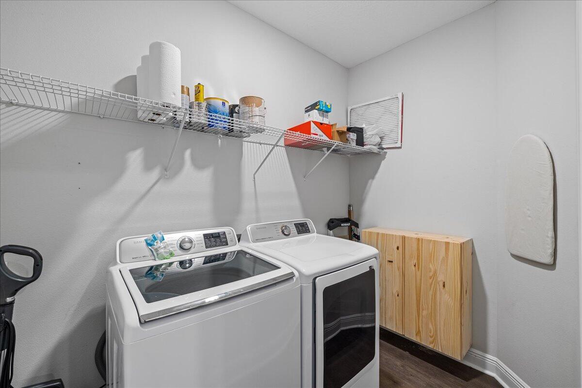 BARBAROSA RANCHETTES 1ST ADDN - Residential Lease