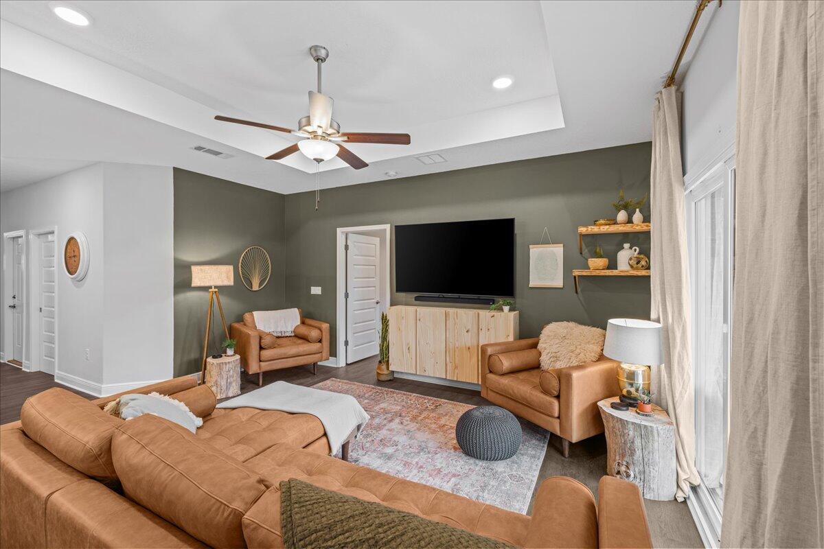 BARBAROSA RANCHETTES 1ST ADDN - Residential Lease