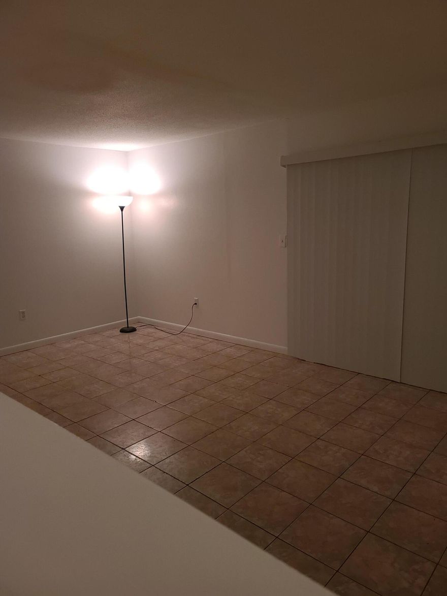 This cute townhome is minutes to the beaches, shopping, restaurants. Centrally located between Eglin and Hurlburt bases. No HOA-short term rentals allowed!  Freshly painted, no carpet-except on stairs.  Master bedroom has its own vanity area leading into full bathroom upstairs, New hot water heaterBack on Market-no fault of the seller!