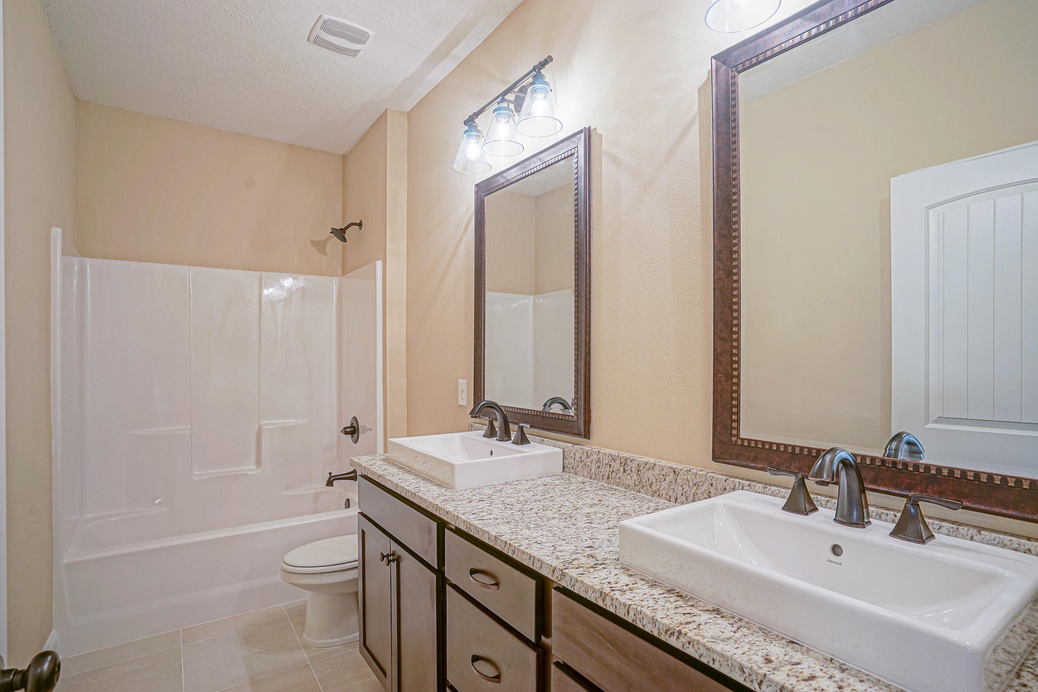 TIMBERLAND RIDGE - Residential