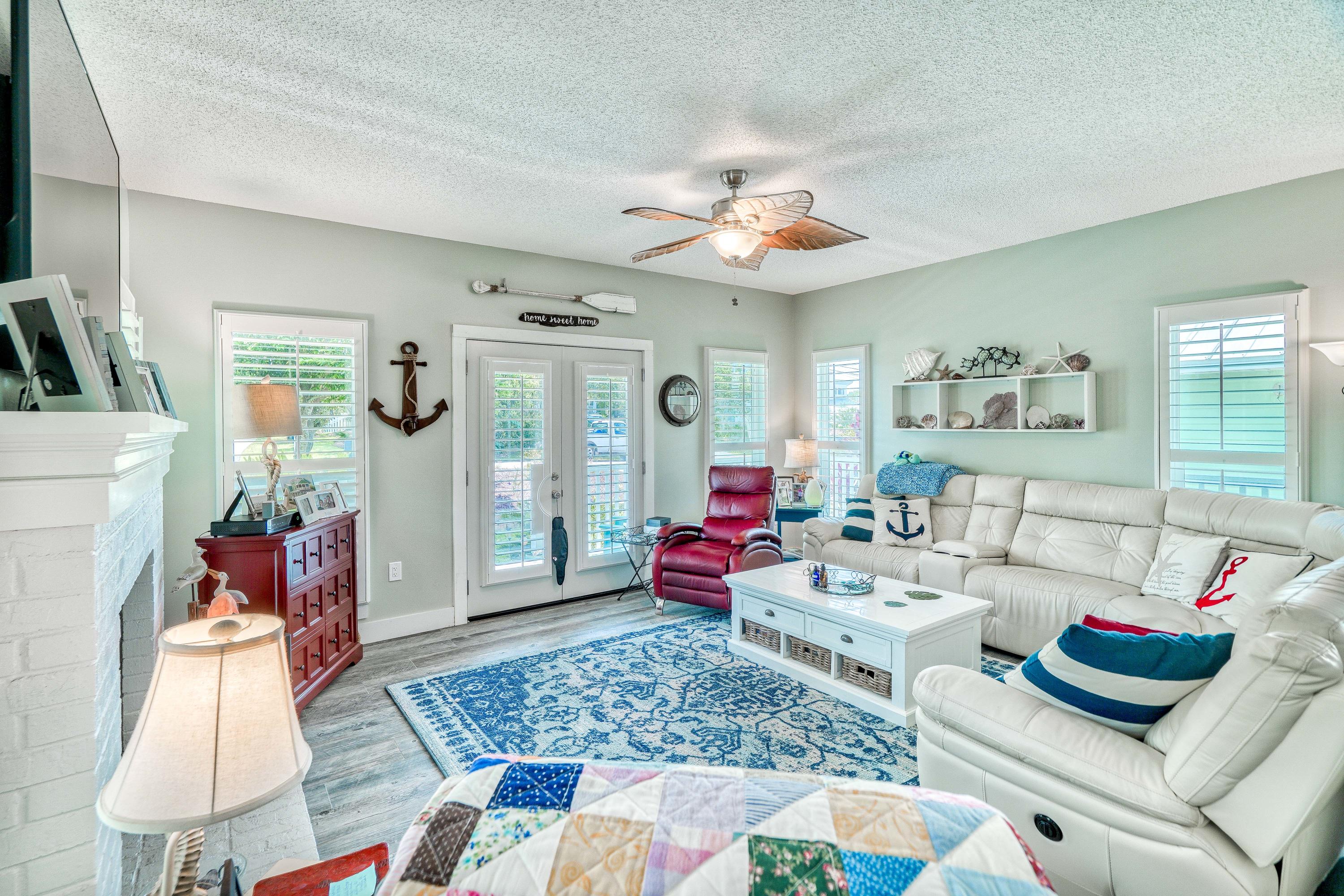 BEACH HIGHLANDS - Residential