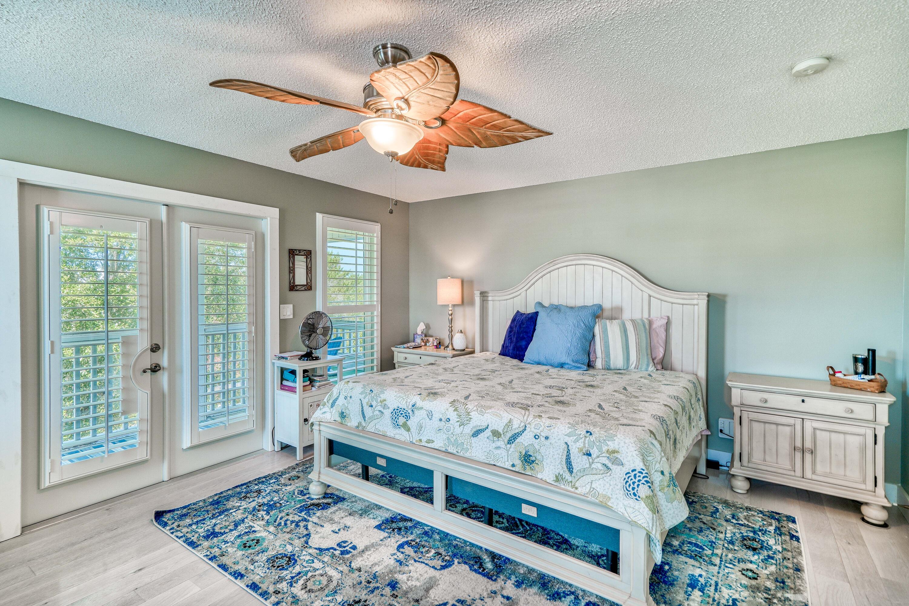 BEACH HIGHLANDS - Residential
